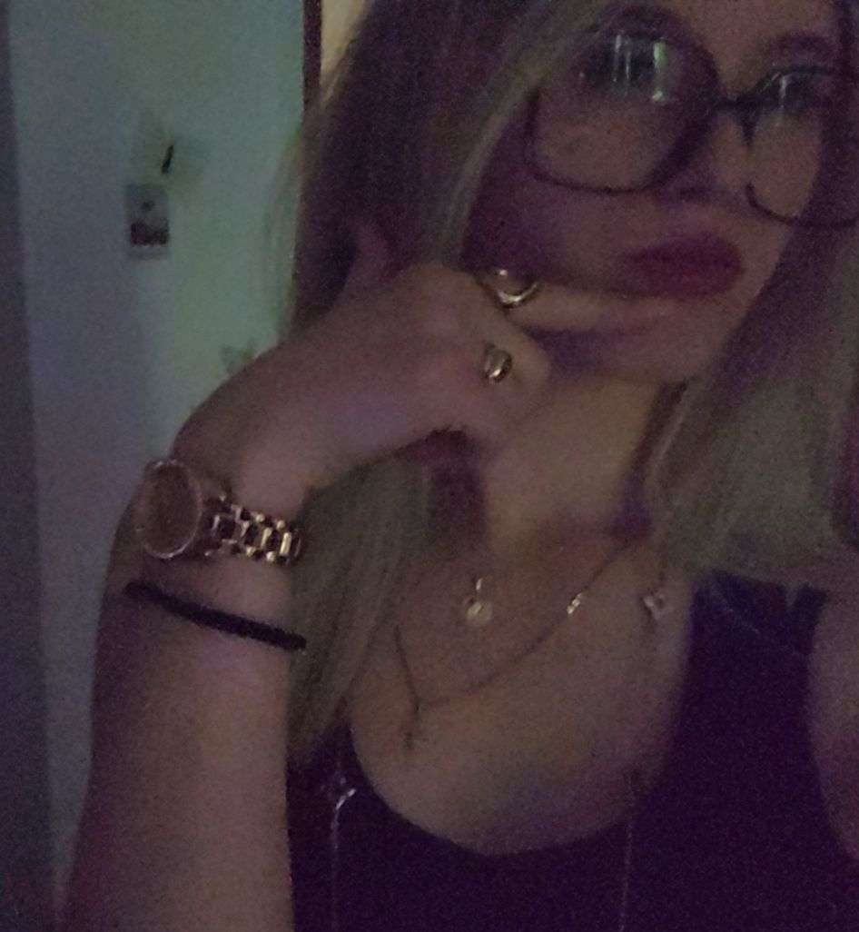 Em