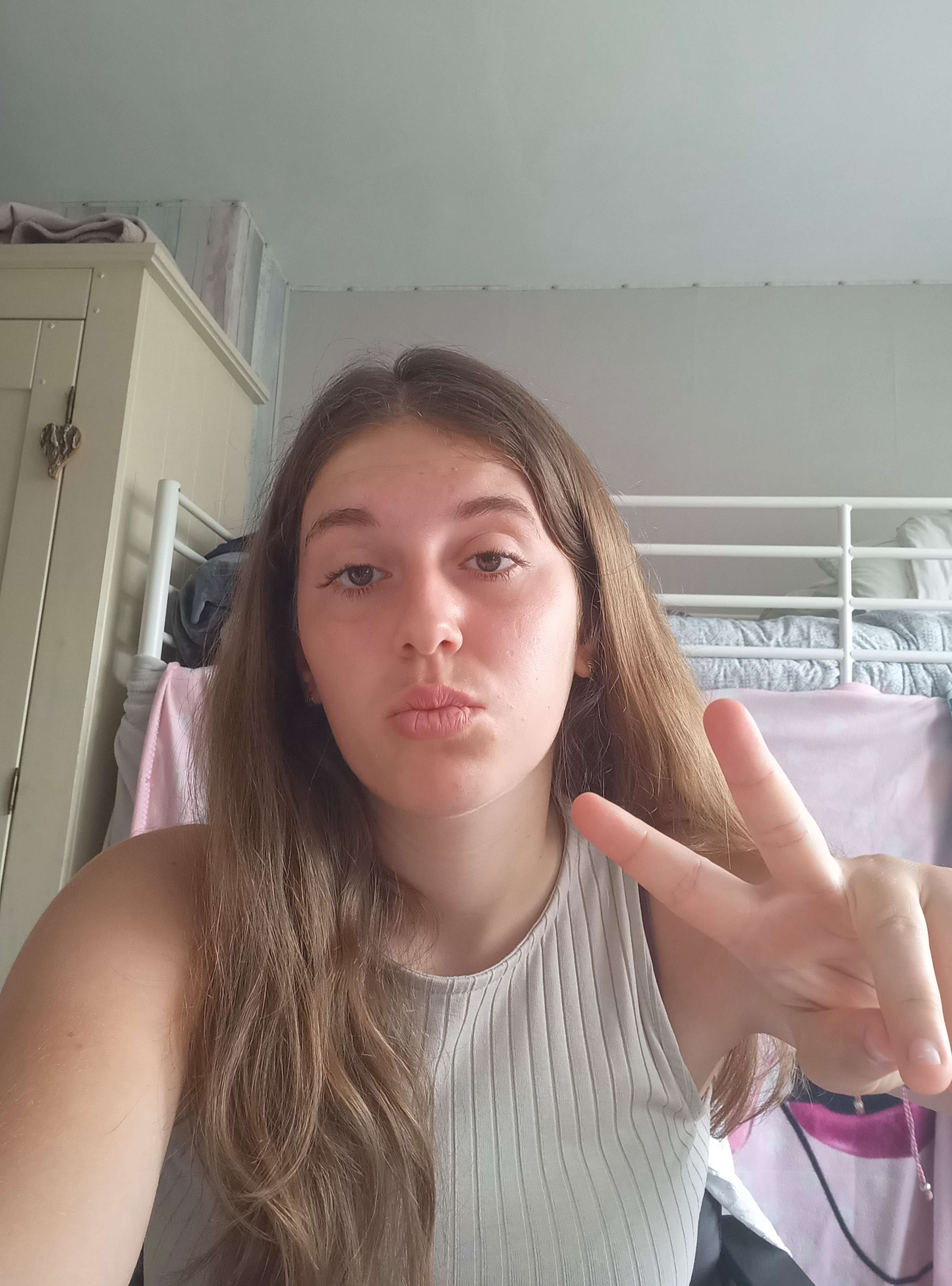 &Eacute;l&eacute;ana