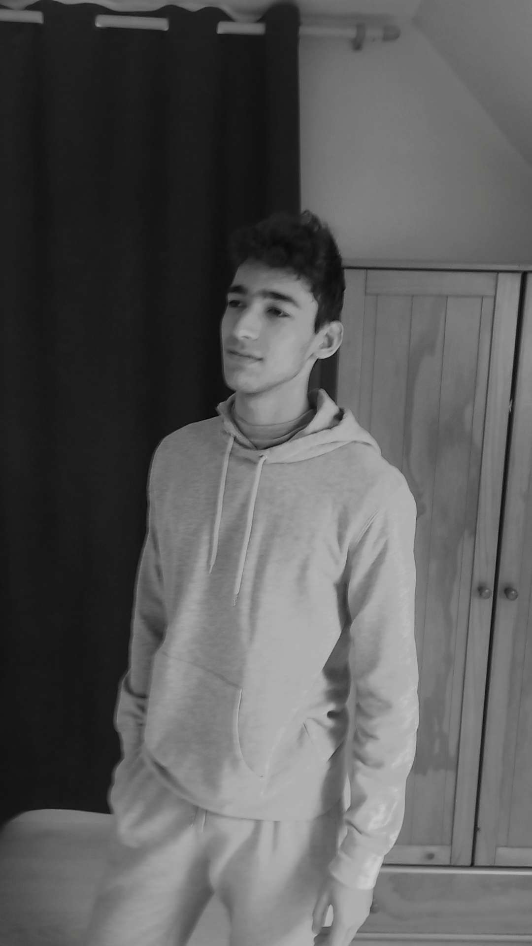 axel_0001