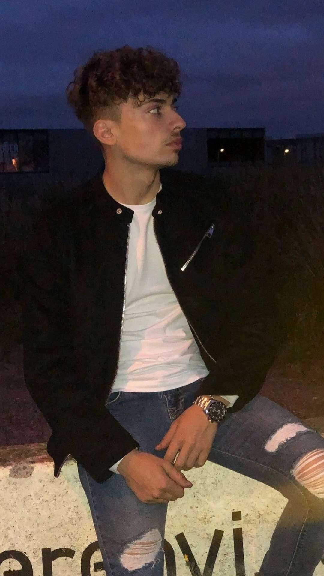 .