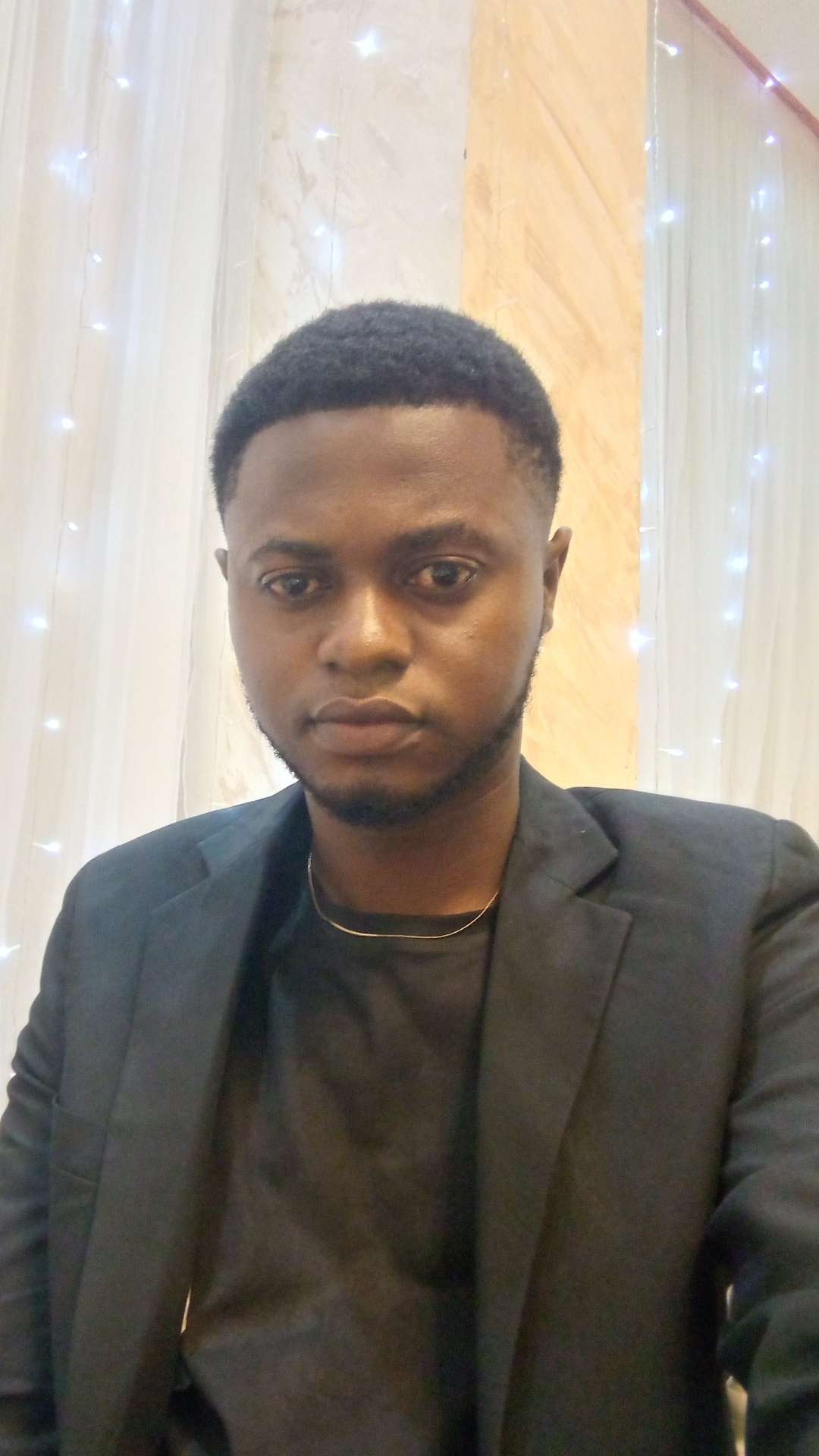 gael mbuku