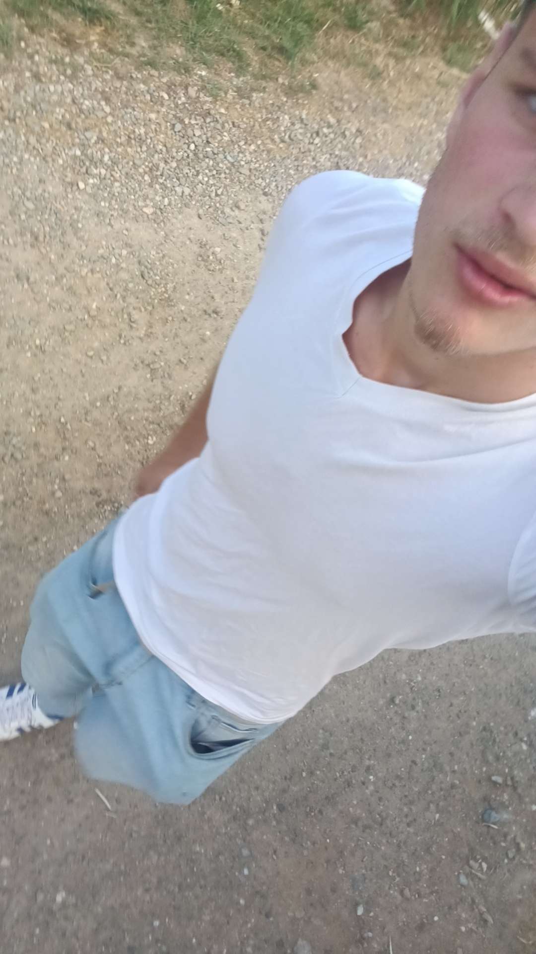 Me94700