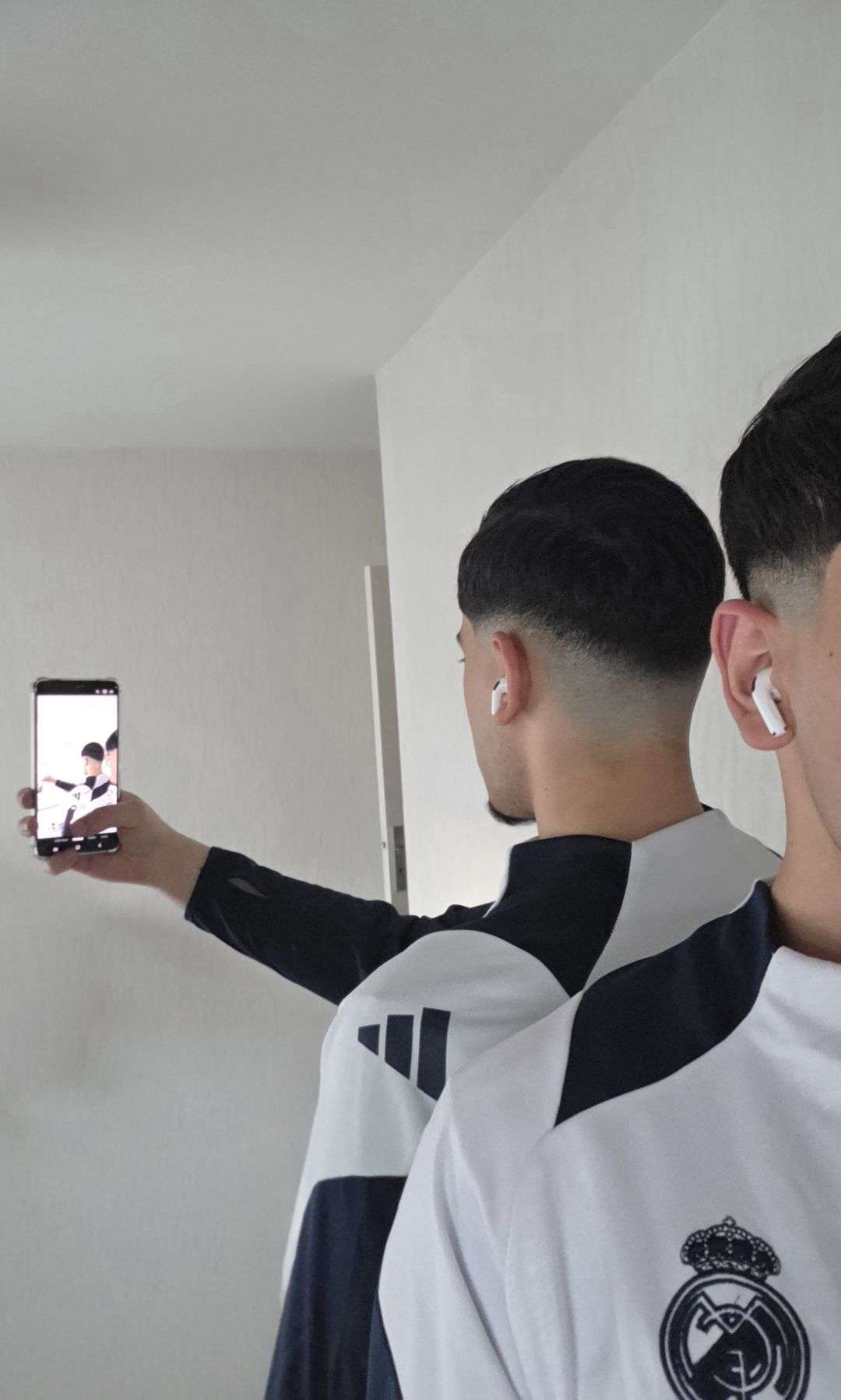 yanisxposed
