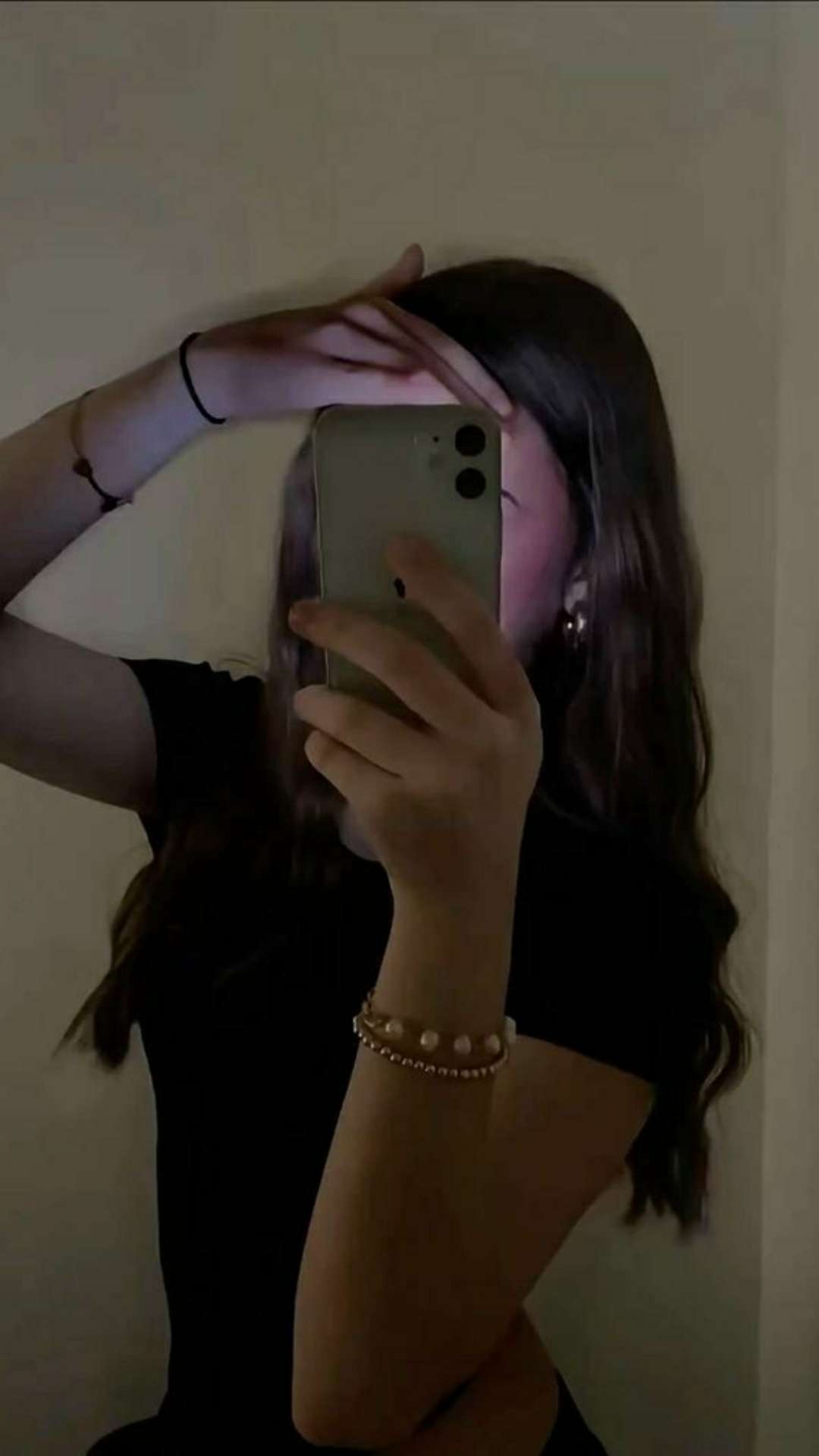 Lucie G&egrave;neve