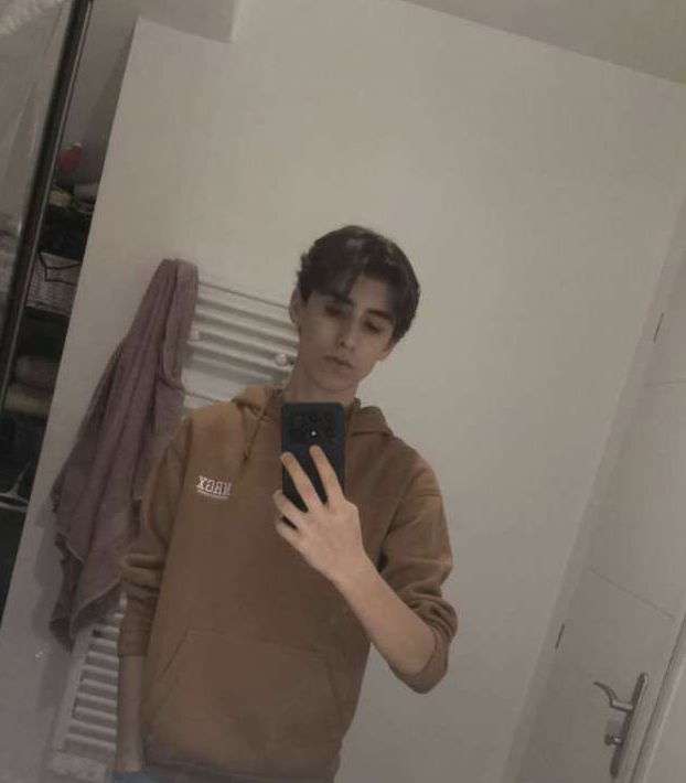 DeanW