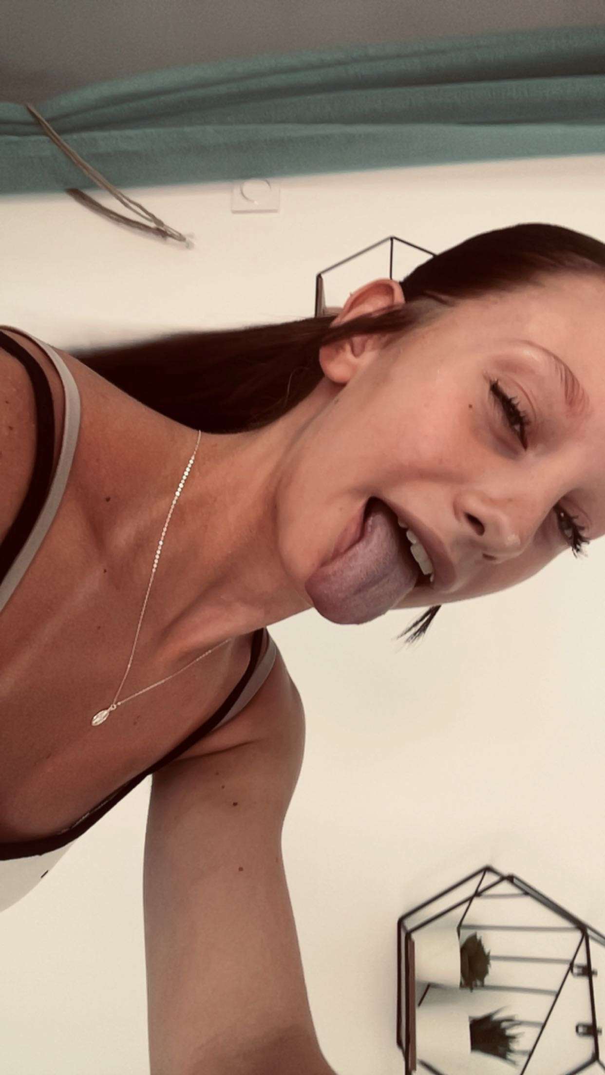 Lina055