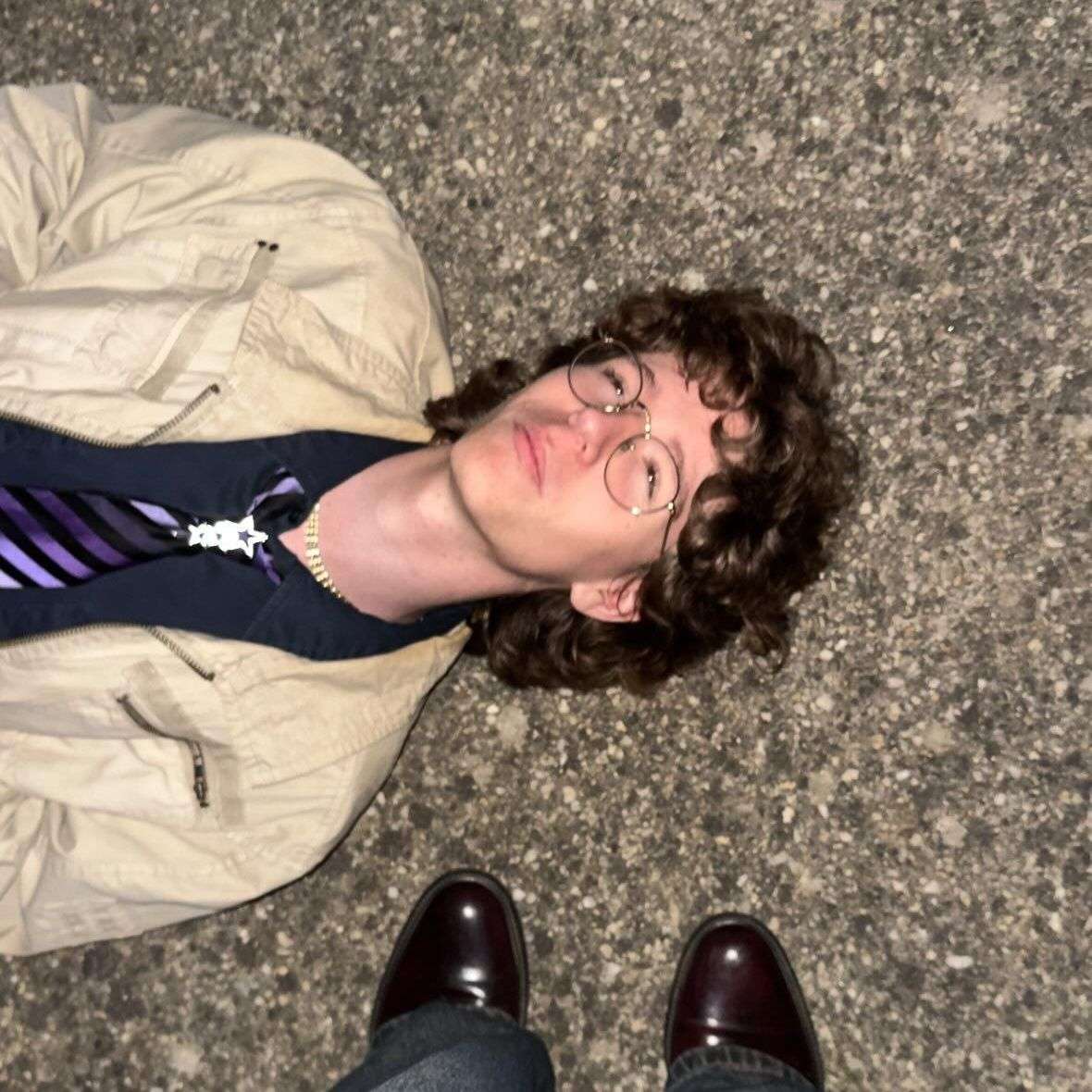 Simon-.