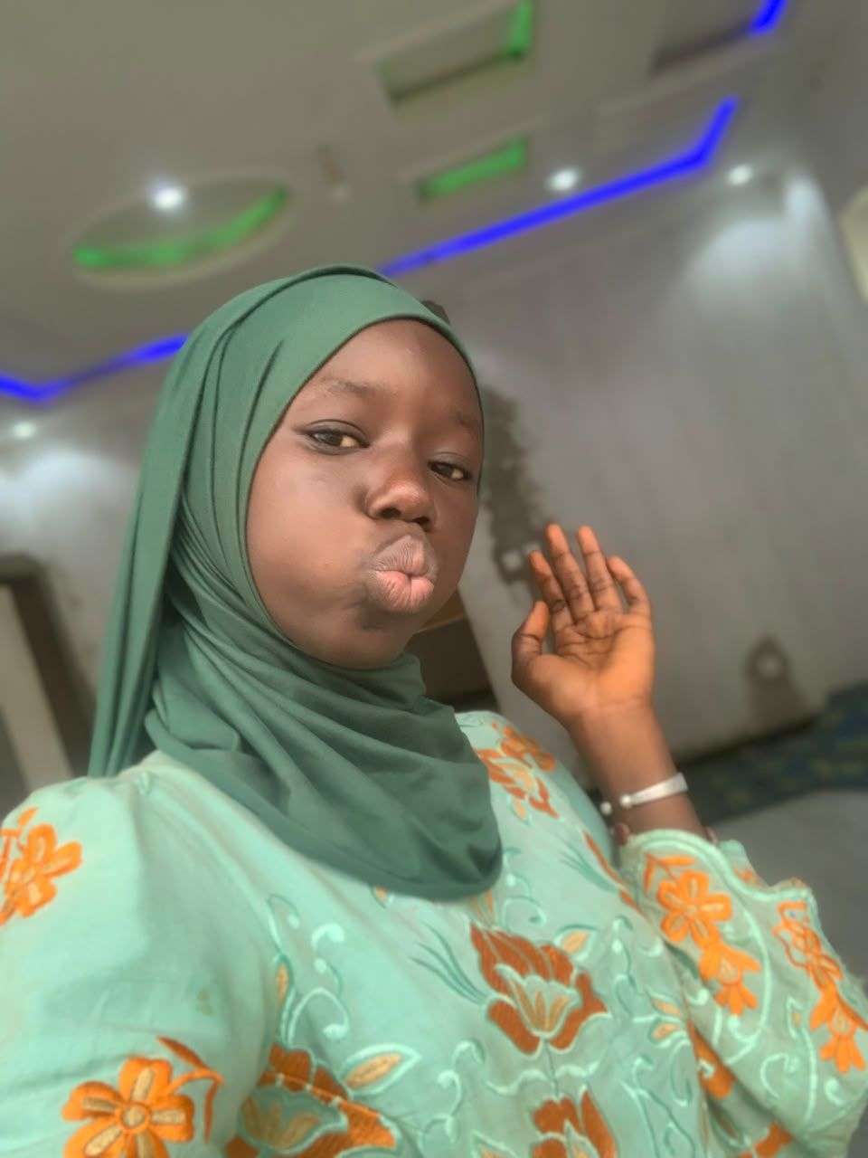 Zezeb18