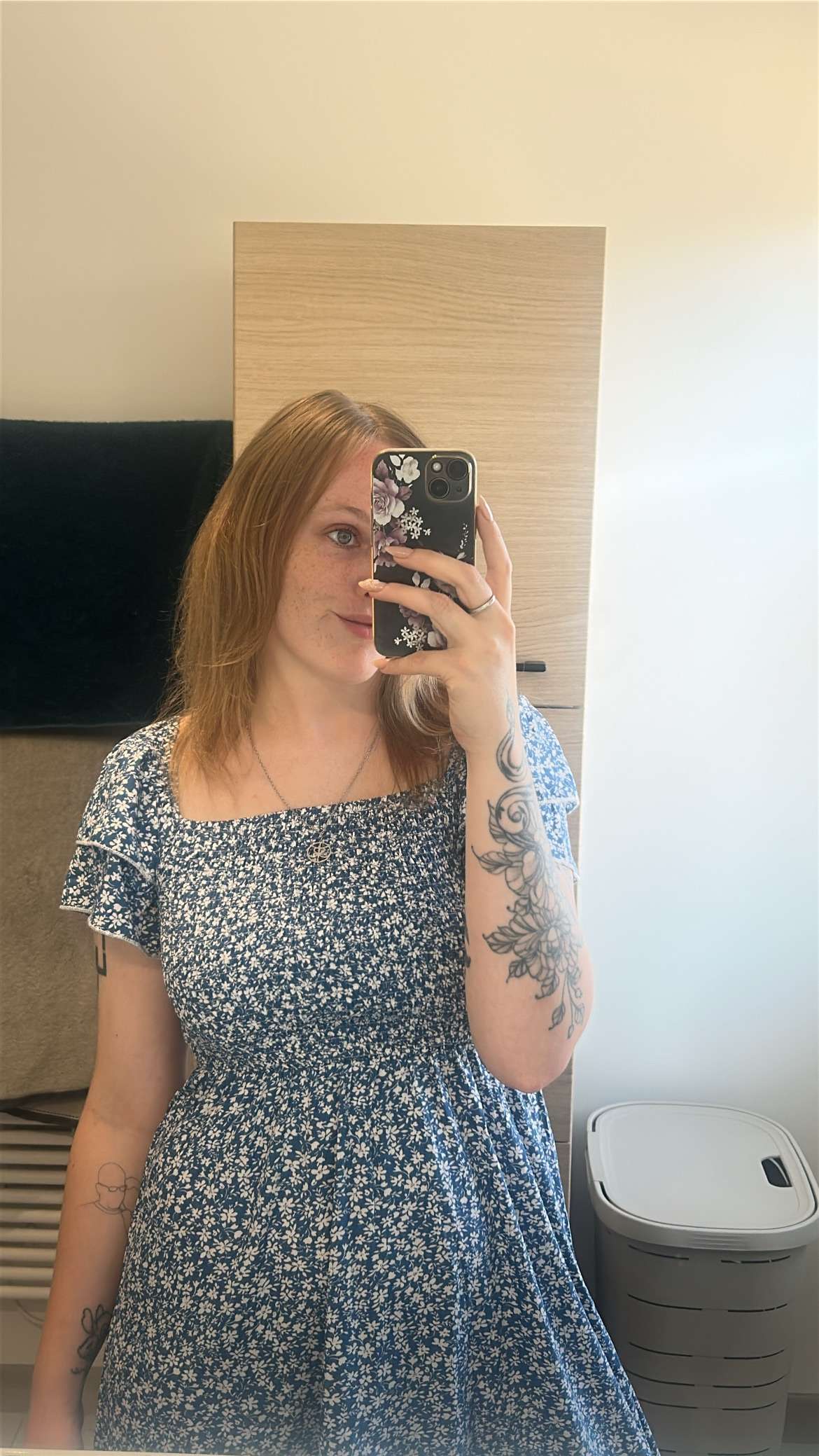 Photo 2 - Passez une bonne journée ! 😇

Vous allez faire quoi ?