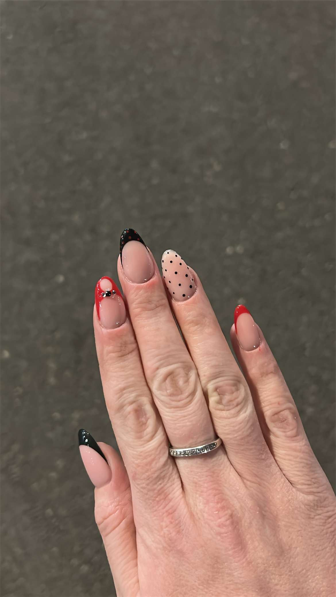 Photo 1 - Ça m’avait manqué de faire mes ongles 😌