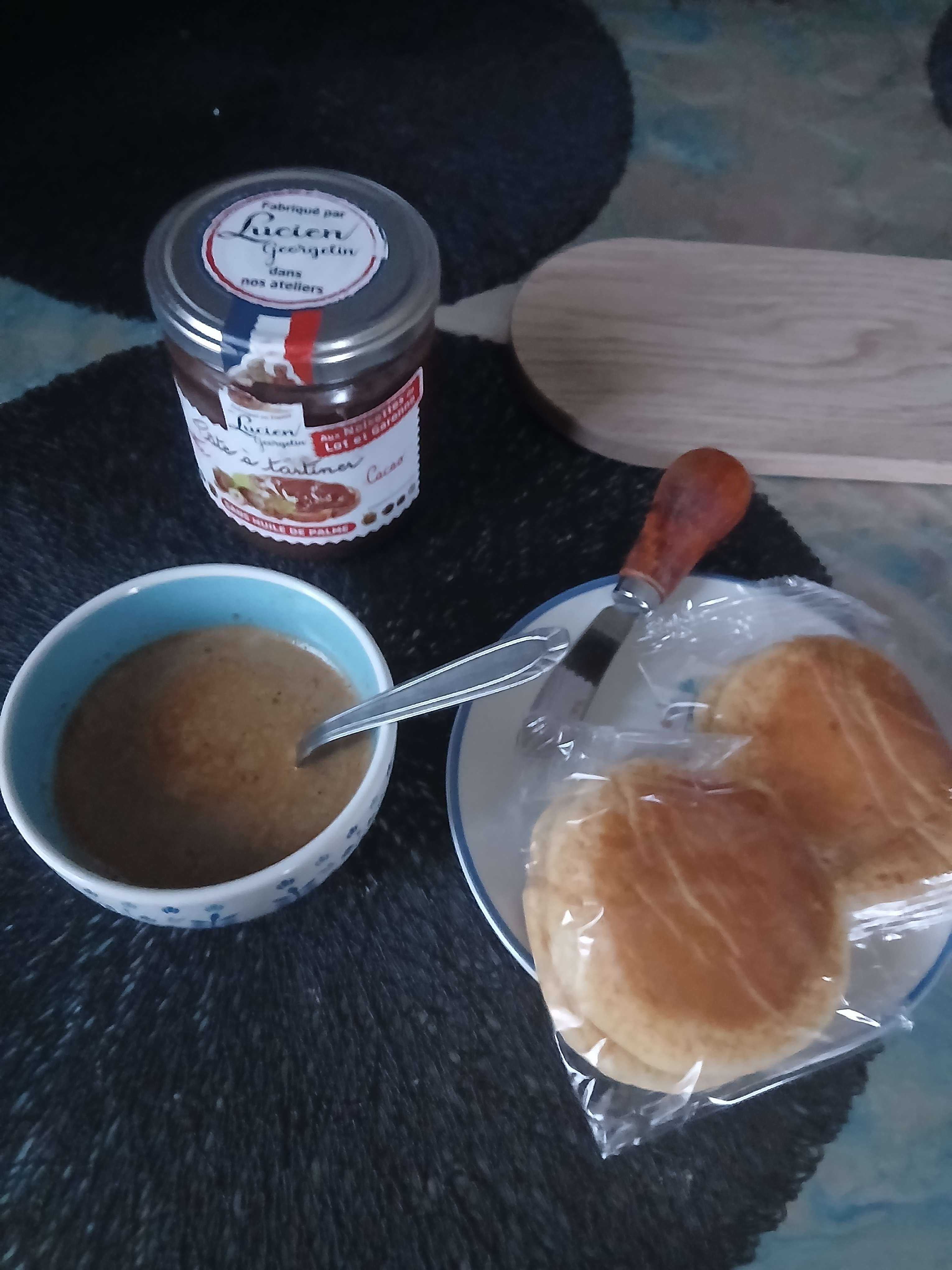 Regardez mon petit d&eacute;j du jour😌