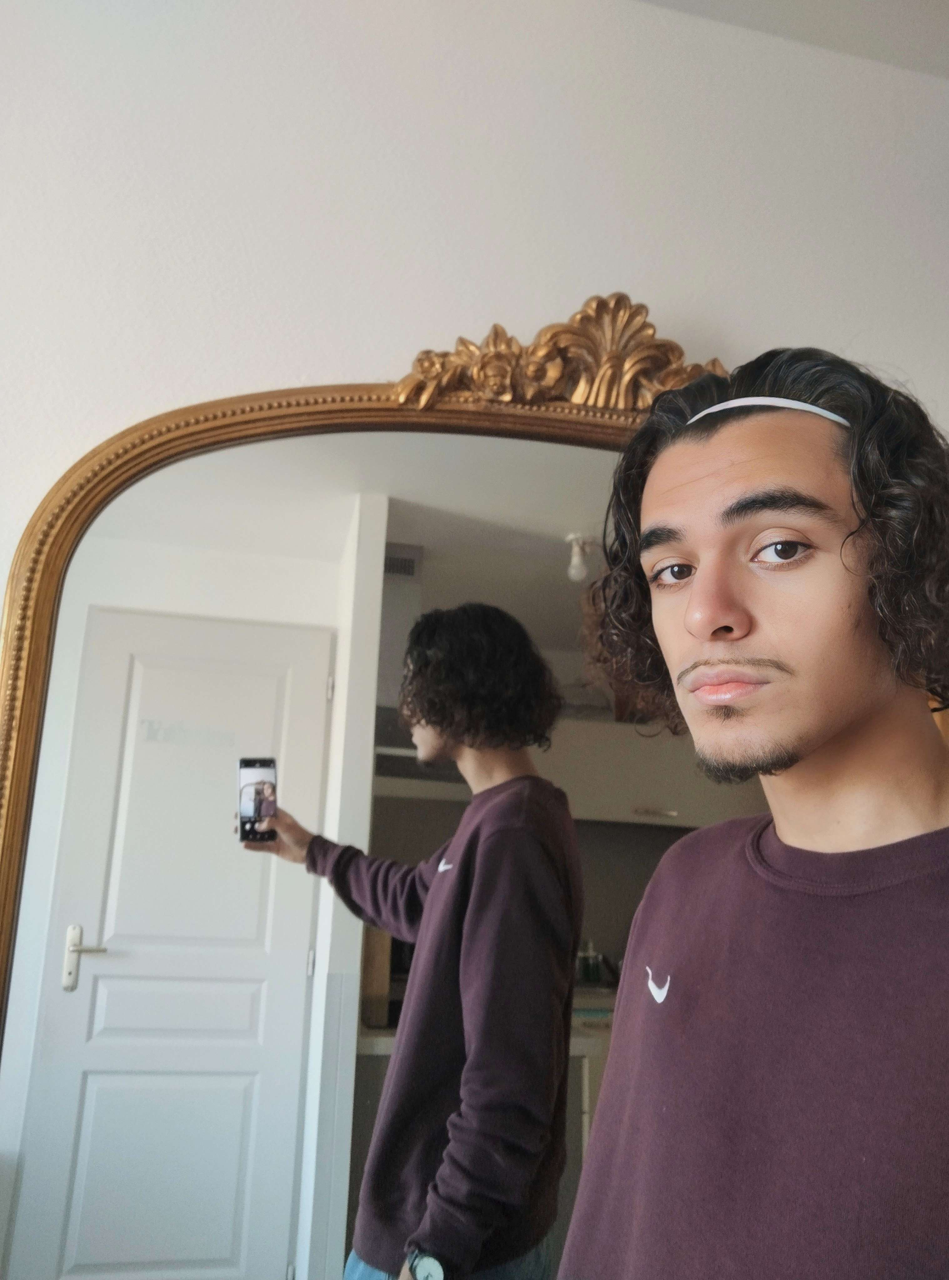 Photo 1 - C'était mieux avec les cheveux longs ou pas ?