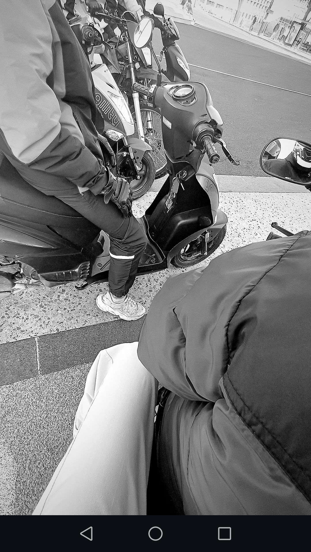 🏍️🛵