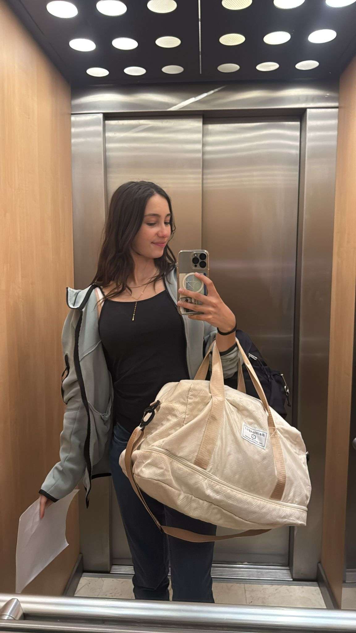 ajt insta (je suis dans le th&egrave;me?)