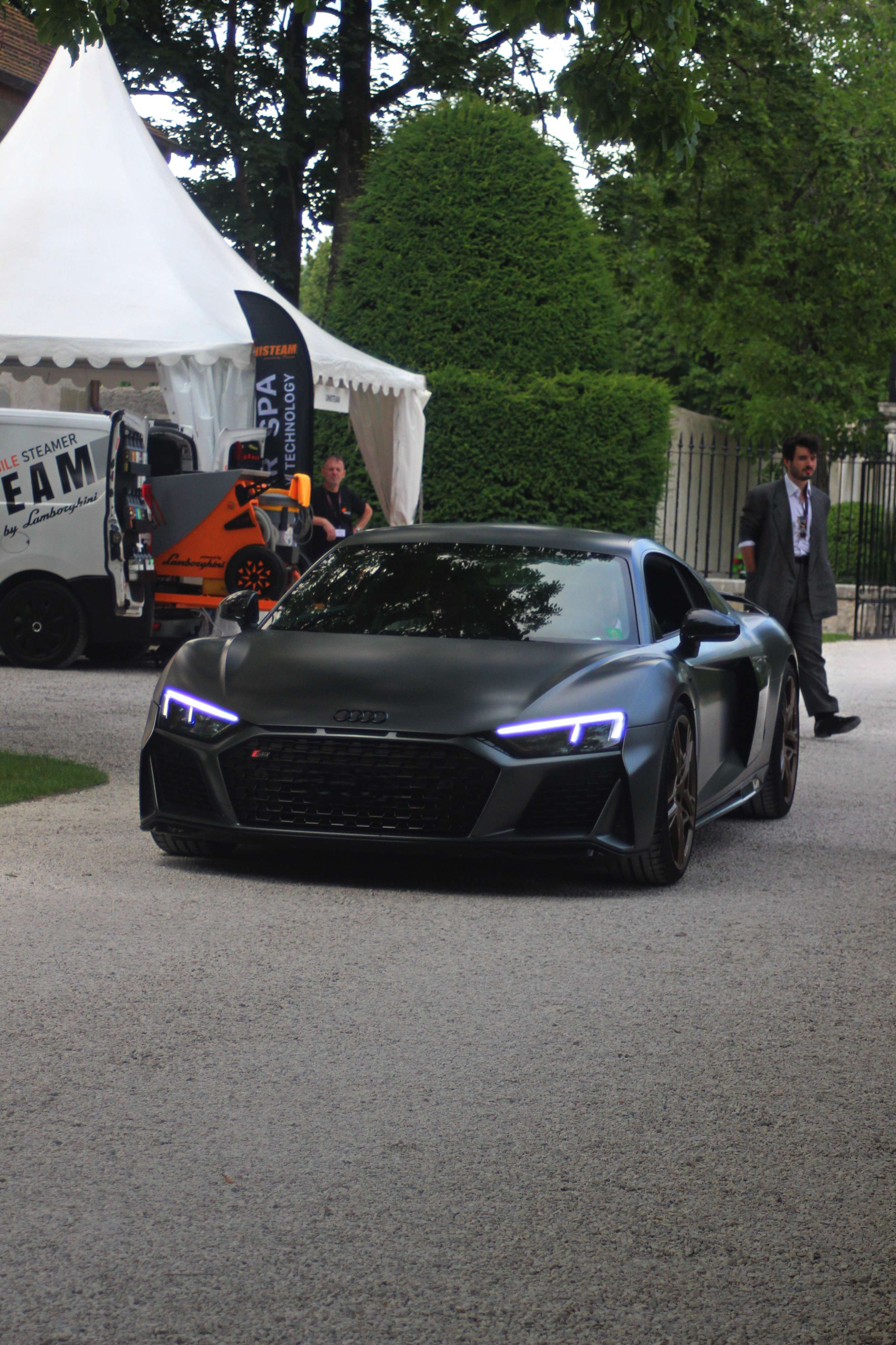 Qui aime les supercars ? 
 #automobile #voiture