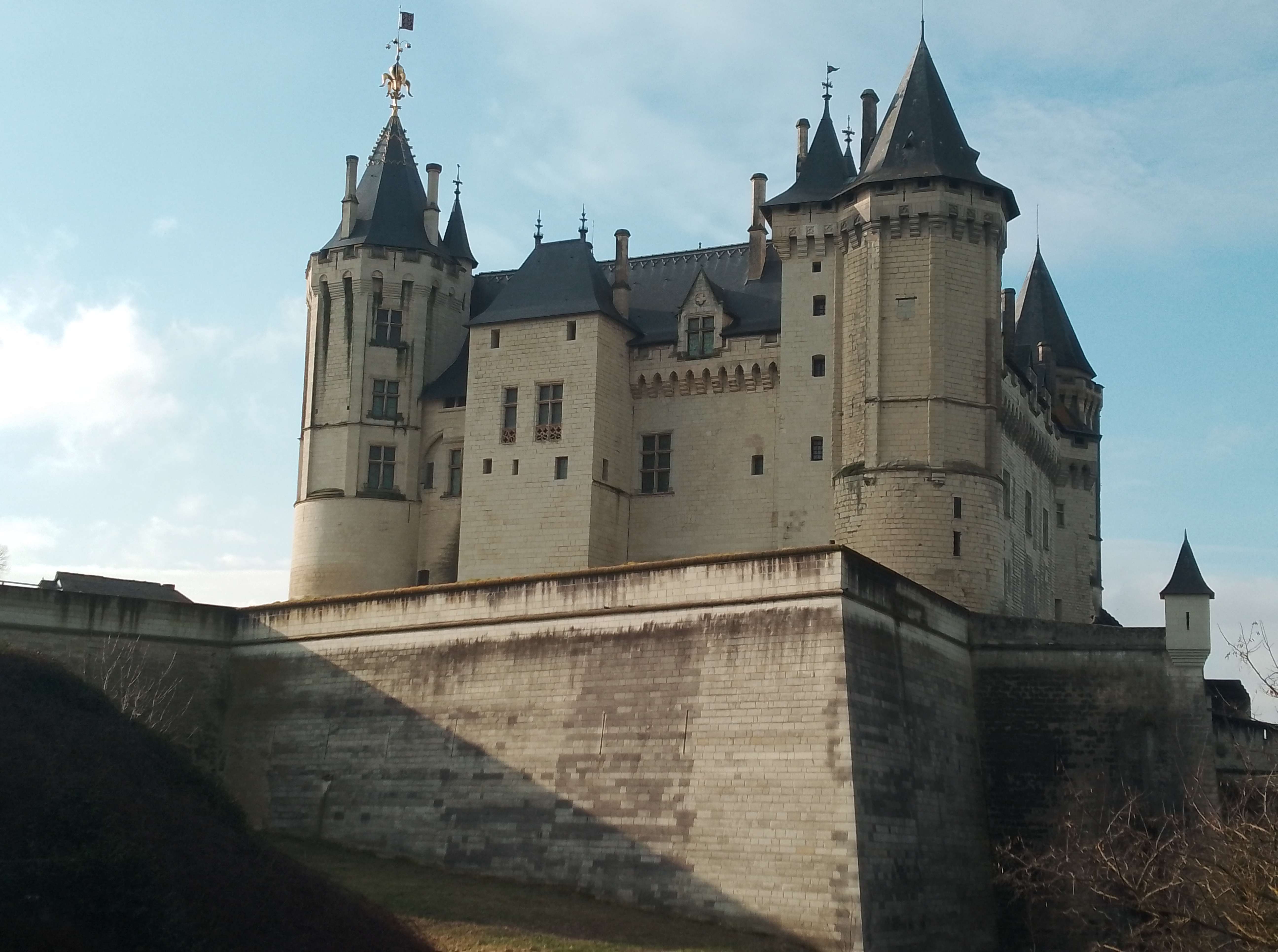 Je loge &agrave; c&ocirc;t&eacute; de &ccedil;a
Vous pr&eacute;f&eacute;rez quelle vue ?
