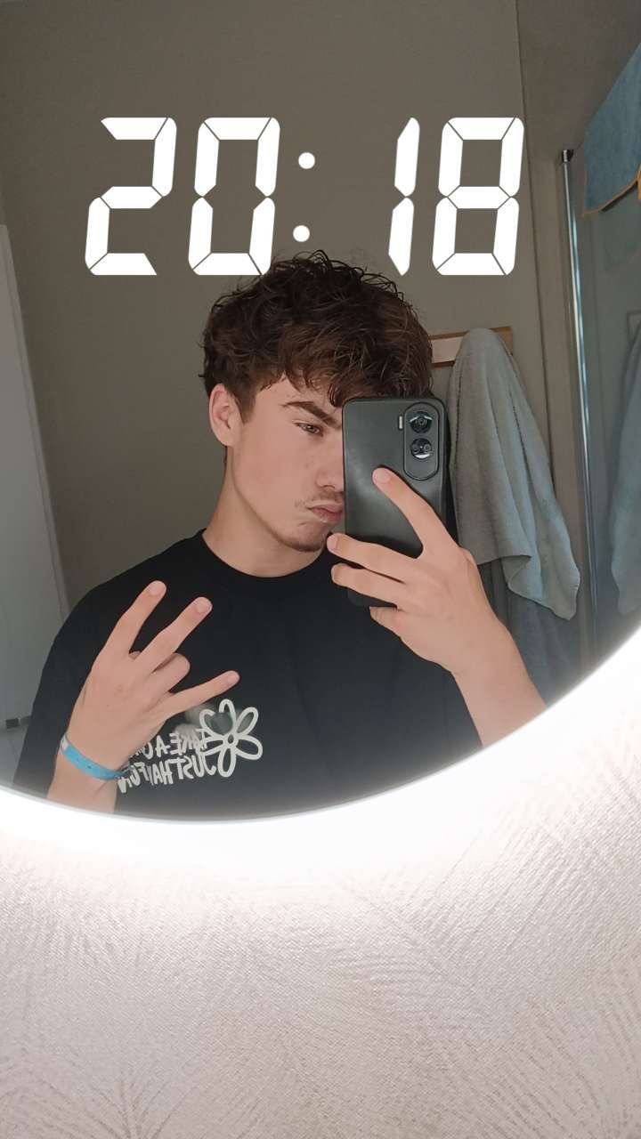 Photo 2 - P'tit glow up en 1 ans et demi je pose ça la 🙂‍↕️🦕