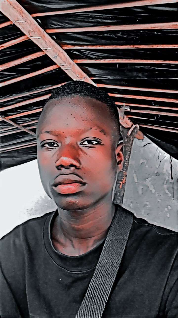 Regardez qui est le plus beau