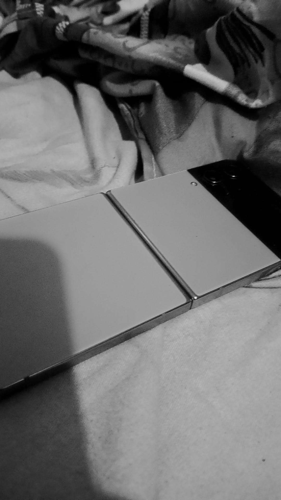 Photo 2 - SAMSUNG OU IPHONE