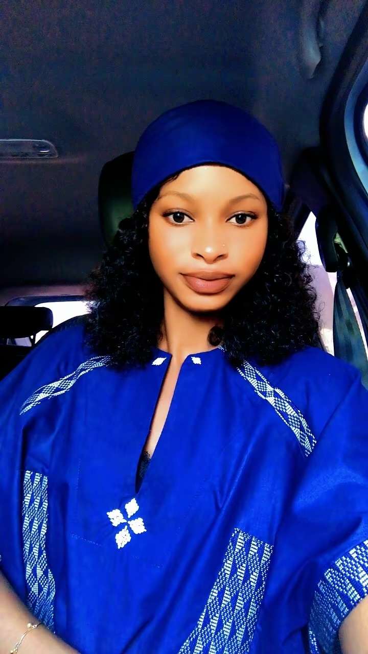 Une s&eacute;n&eacute;galaise 🇸🇳et  toi ?