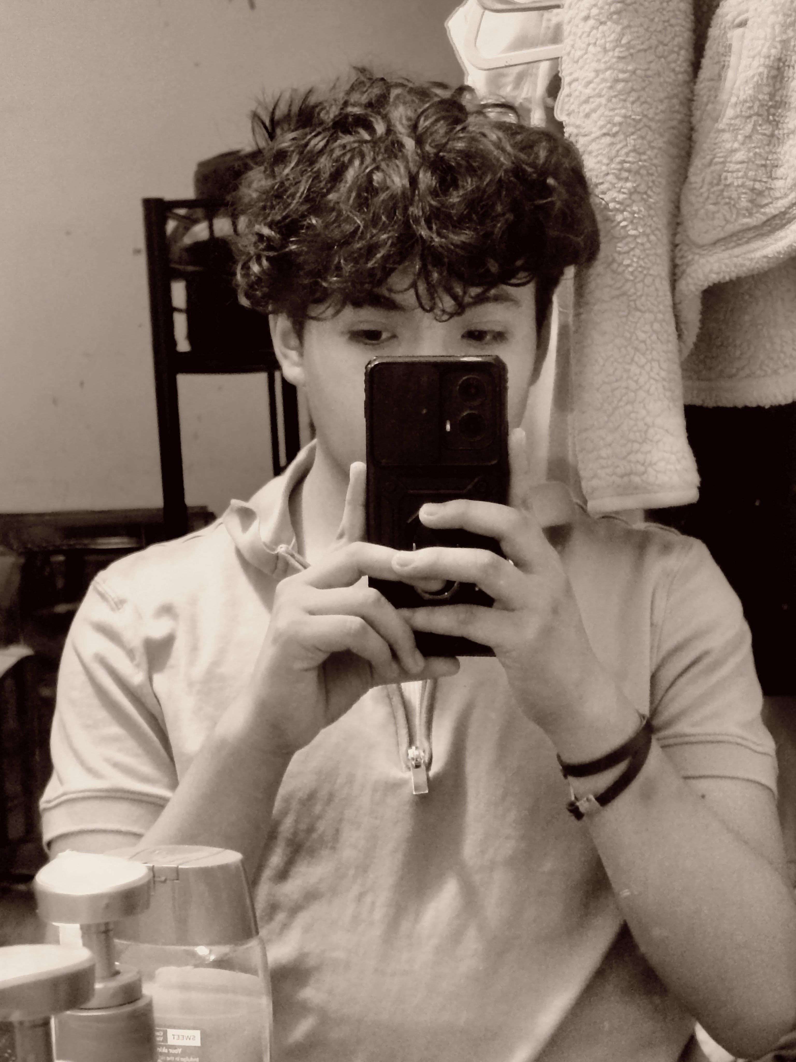 Photo 1 - Herro! Anyone want to be friends??