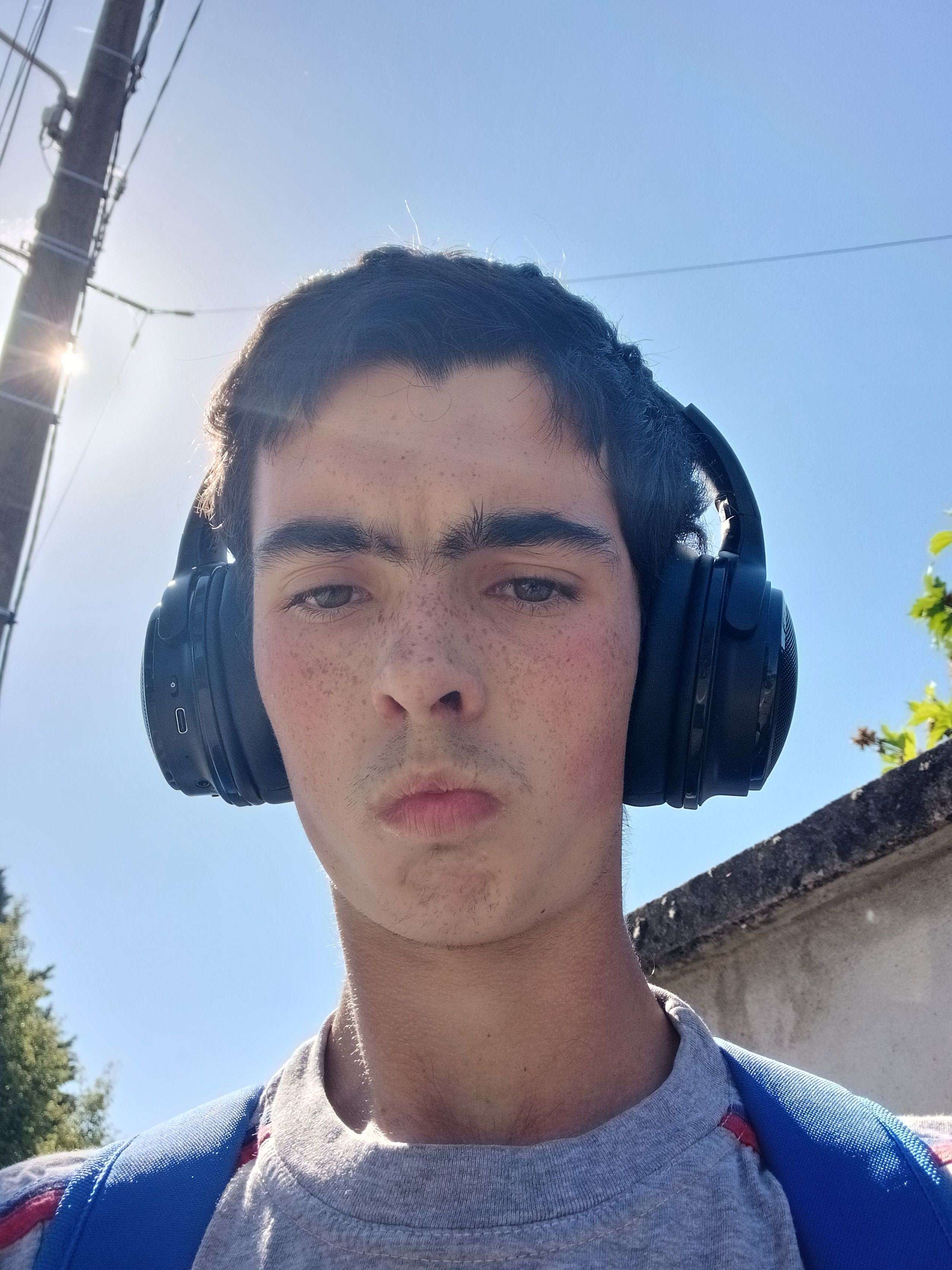 Photo 1 - C'est quoi la différence je fait quel âge ?
