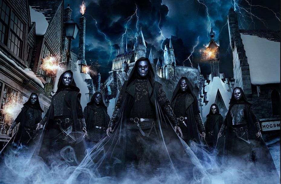 Photo 2 - Dans Harry Potter ,vous ferez partie?

1) De l'ordre du Phénix
2) Des Mangemorts