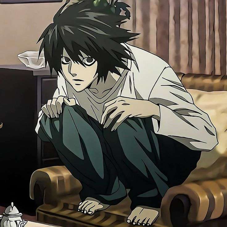 Photo 4 - Dans Death note quel persos préférez vous?

1) Light Yagami/Kira
2) Near
3) Misa Aname
4) L