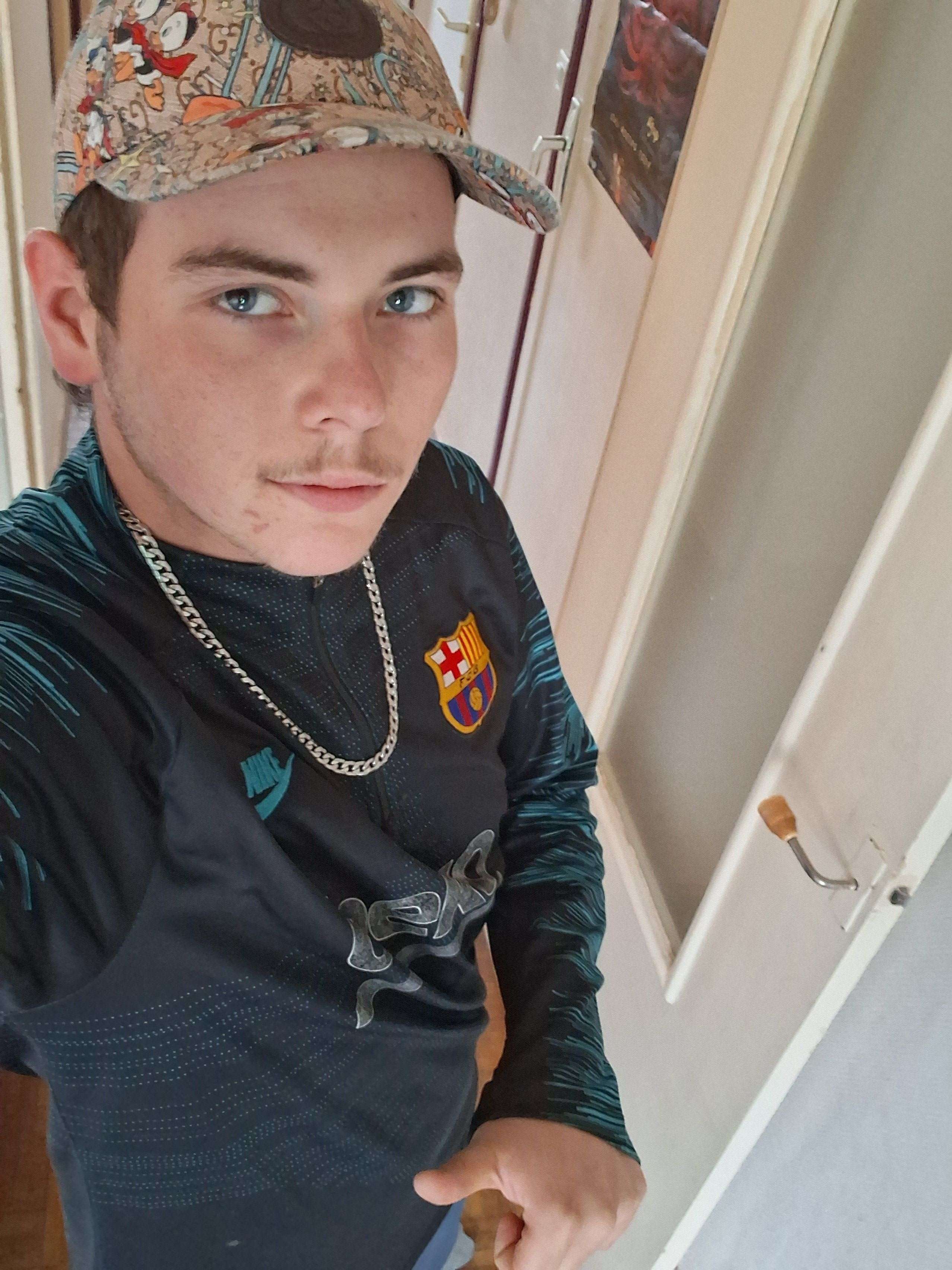 Photo 1 - La quelle et la mieux svp