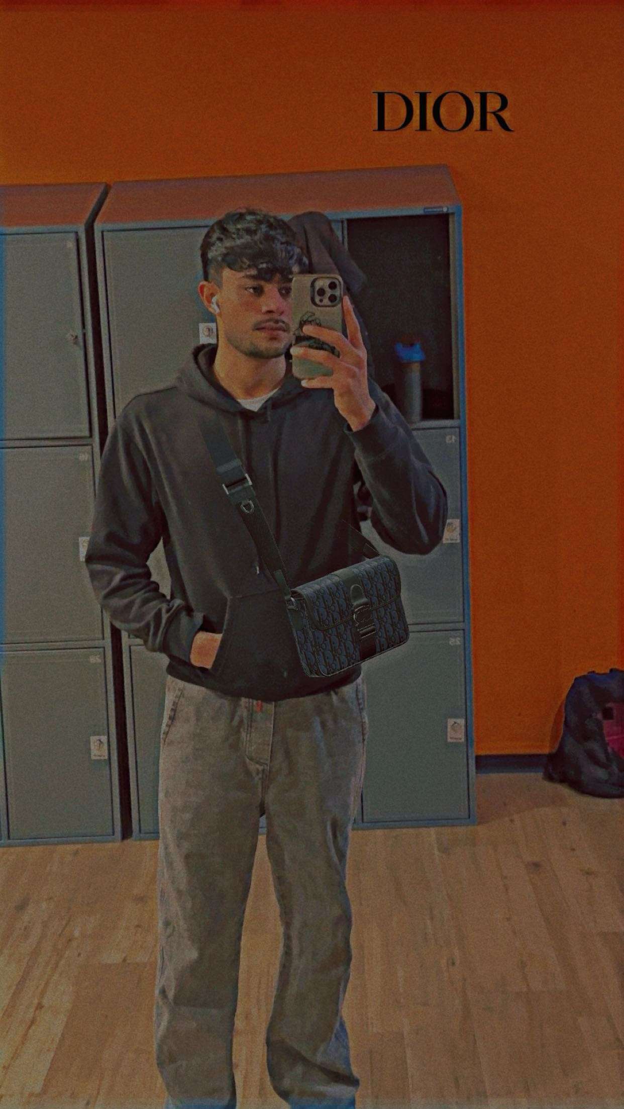 Photo 1 - Je suis nouveau ici, si jamais 😊