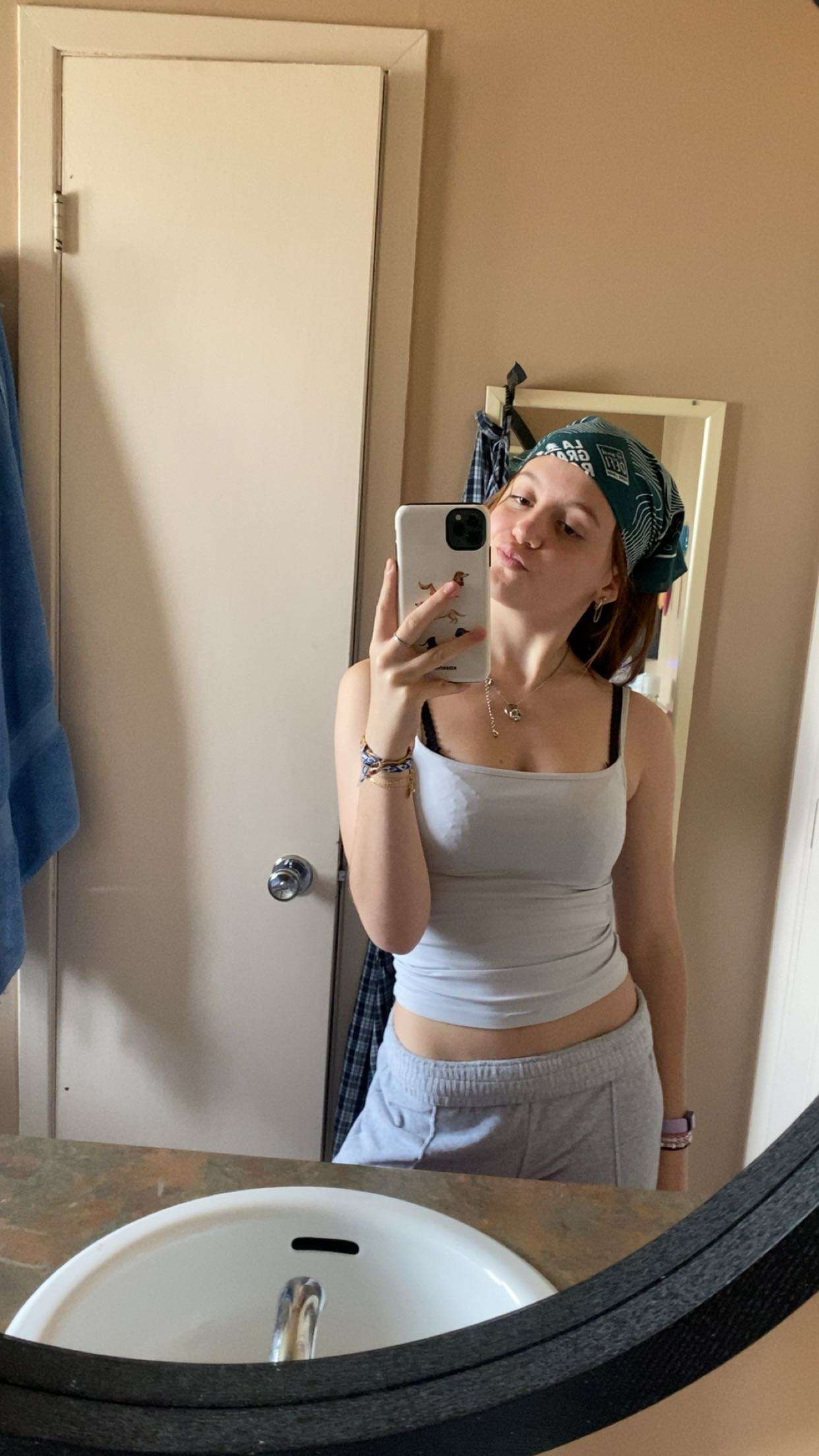 Photo 1 - La quel je devrais poster sur insta ?
