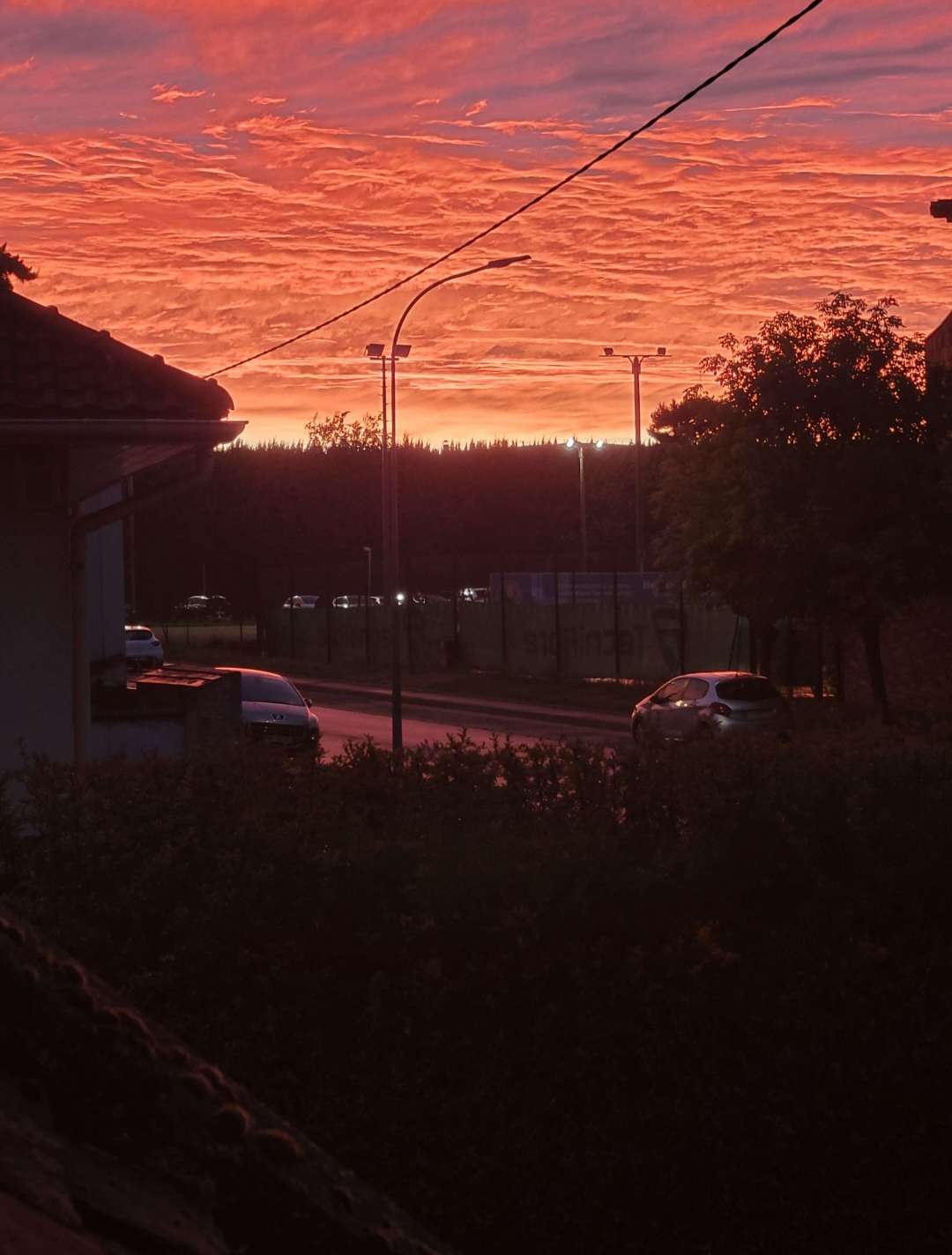 Phase 2 &ndash; Groupe 5

Votez pour votre photo pr&eacute;f&eacute;r&eacute;e parmi les 4 ✨️

Les 2 photos ayant obtenu le plus de votes passeront au tour suivant 🏆