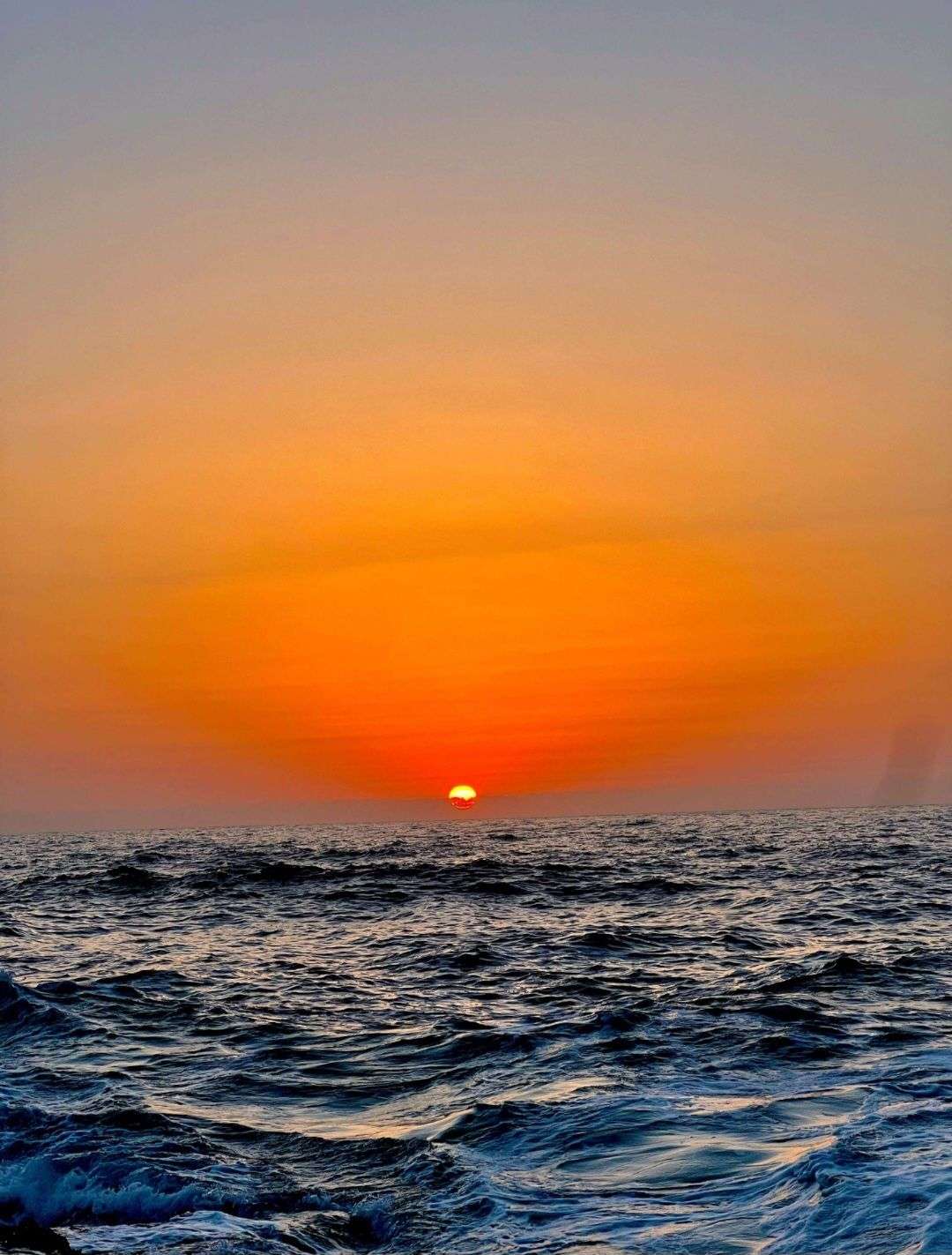 🌅 Phase 1 &mdash; Concours photo de ciel 🌅

Groupe 5
Votez pour votre pr&eacute;f&eacute;r&eacute;e
La photo qui obtiendra le plus de votes se qualifiera pour le tour suivant