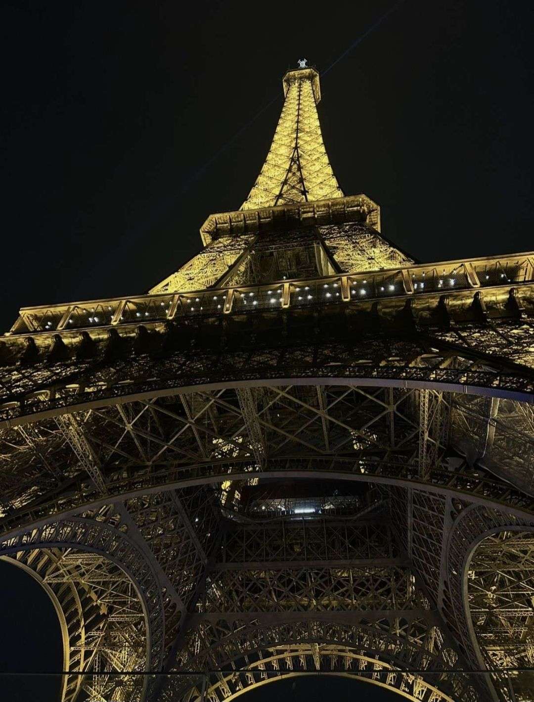Photo 2 - 🏙️ PHASE 2 — DUEL URBAIN 🏙️

Votez pour votre photo préférée
La photo avec le plus de votes sera qualifiée pour la phase suivante