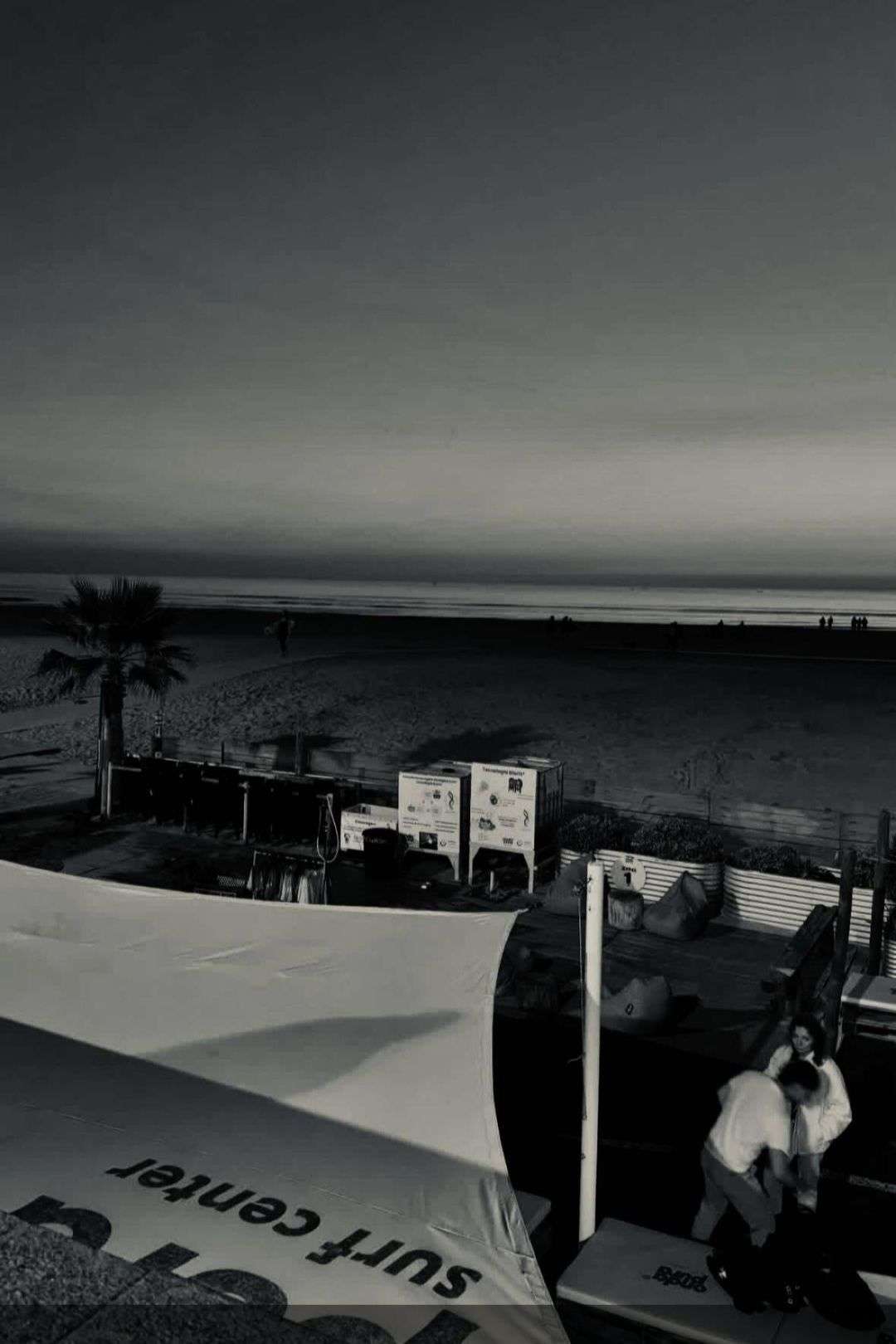 Photo 2 - PHASE 1 CONCOURS PHOTO — NOIR ET BLANC 🖤🤍

 Votez pour votre photo préférée

La photo qui obtiendra le plus de votes se qualifiera pour la phase suivante