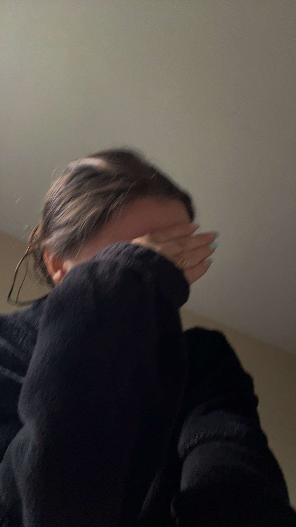 Photo 2 - Comme j’ai pas d’amis j’vous demande à vous 
Avec ou sans le filtre ?