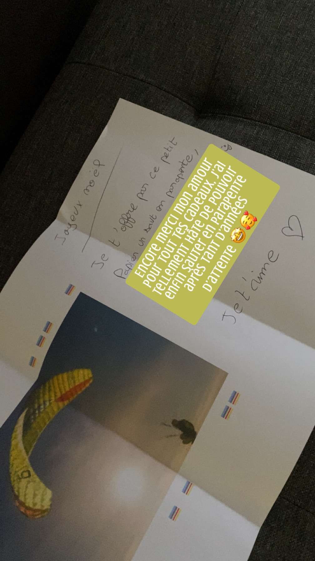 Mon homme m&rsquo;a offert plusieurs cadeaux dont un saut en parapente que j&rsquo;attendais depuis des ann&eacute;es, je suis impatiente 🤩🥰