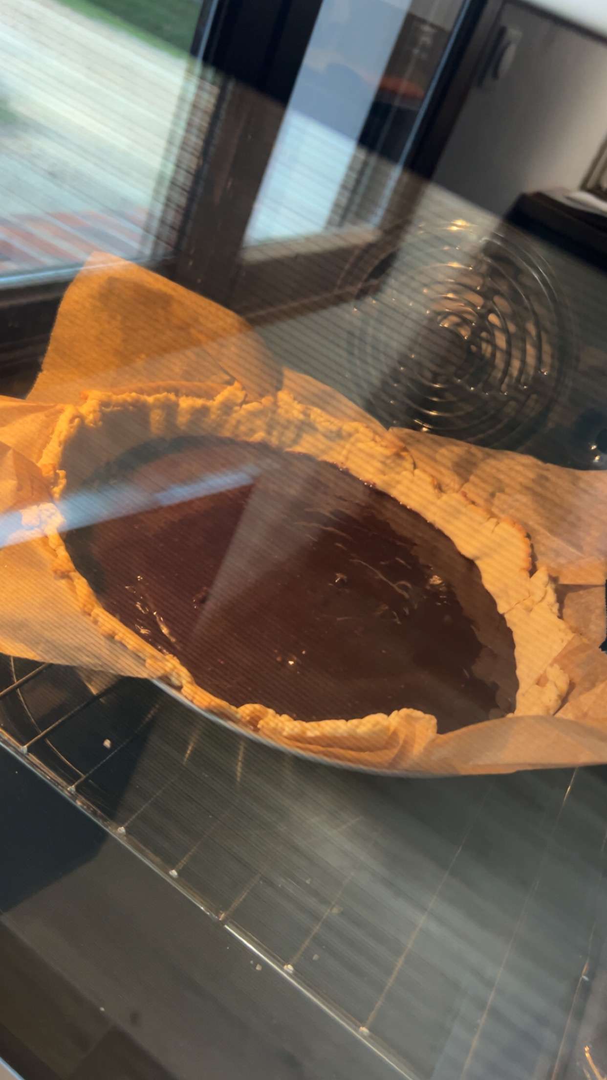 Cuisine avec monsieur : tarte fondante au chocolat (p&acirc;te sabl&eacute;e faite &eacute;galement maison) 👌🏼
