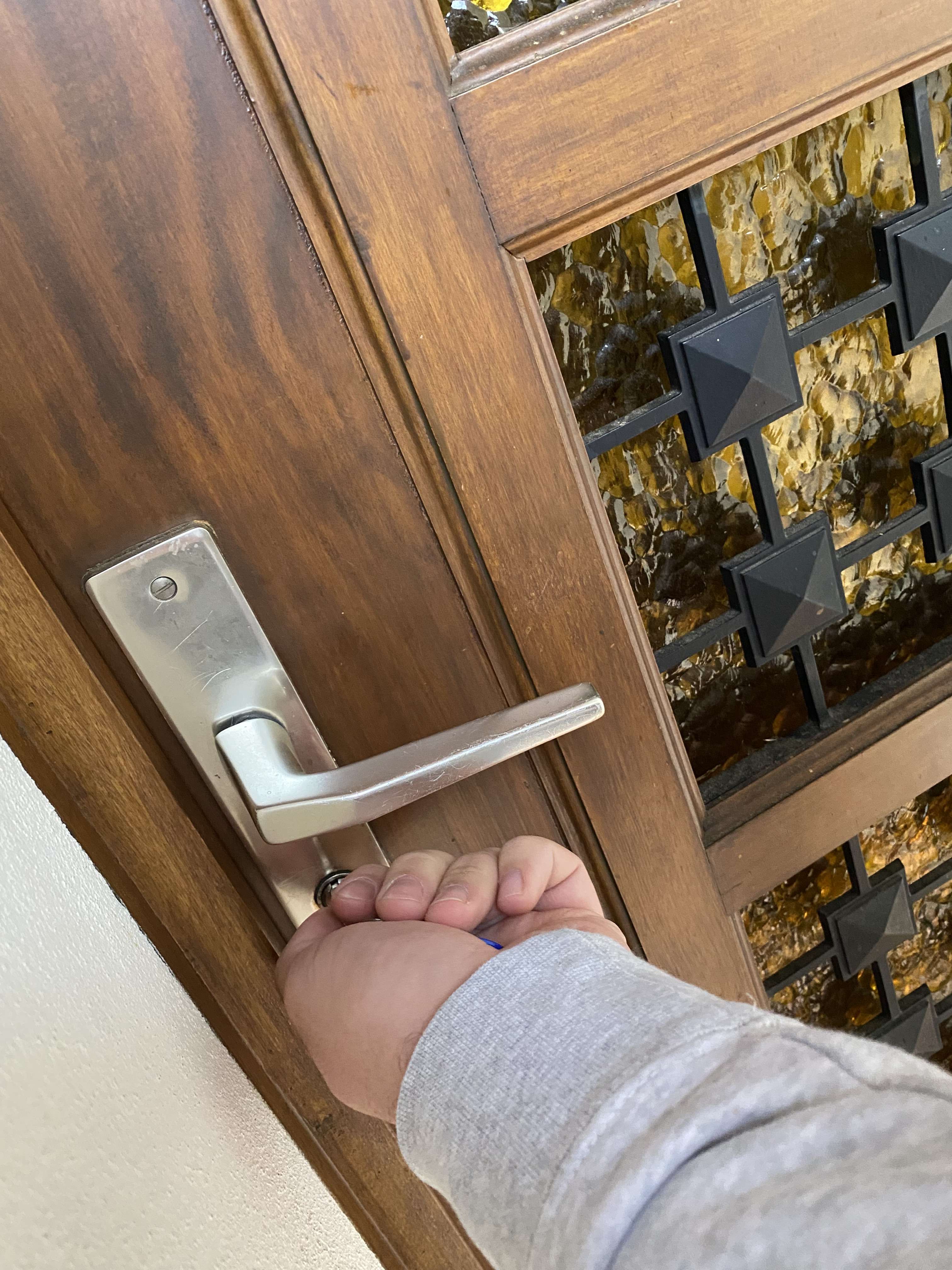 Aujourd&rsquo;hui &ccedil;a fait 2 ans qu&rsquo;avec mon homme nous sommes propri&eacute;taires de notre maison 😍🤩
Le temps passe vite