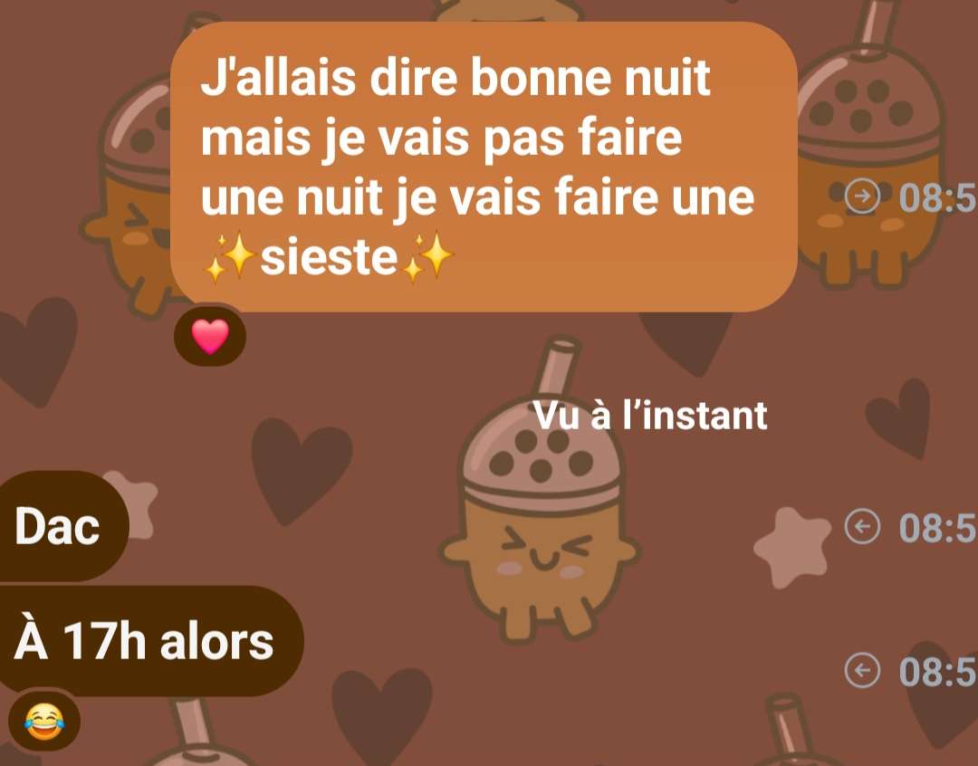 Waaaah mon copain c'est un fou, guettez sa r&eacute;ponse 🤣 et les heures des messages  #sommeil