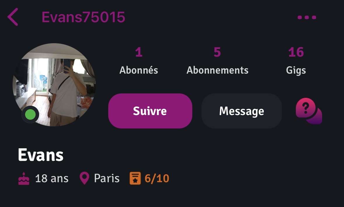 🚨ALERTE INFO🚨 
apr&egrave;s avoir insult&eacute; l&rsquo;enti&egrave;ret&eacute; de SONDAGO @Evans75015 a enfin atteint les 1 abonn&eacute;