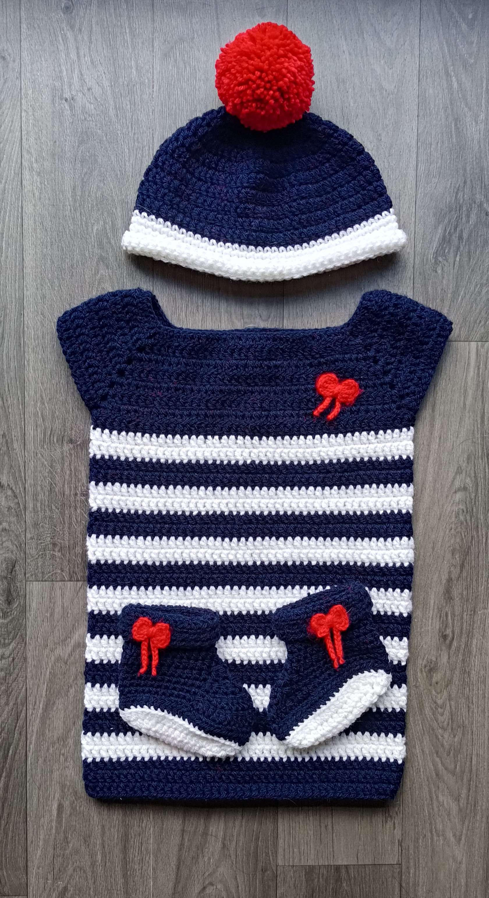 Voici ma cr&eacute;a de la semaine derni&egrave;re 
Toujours confectionn&eacute; pour une association😉

#loisirs #crochet #soutien #association