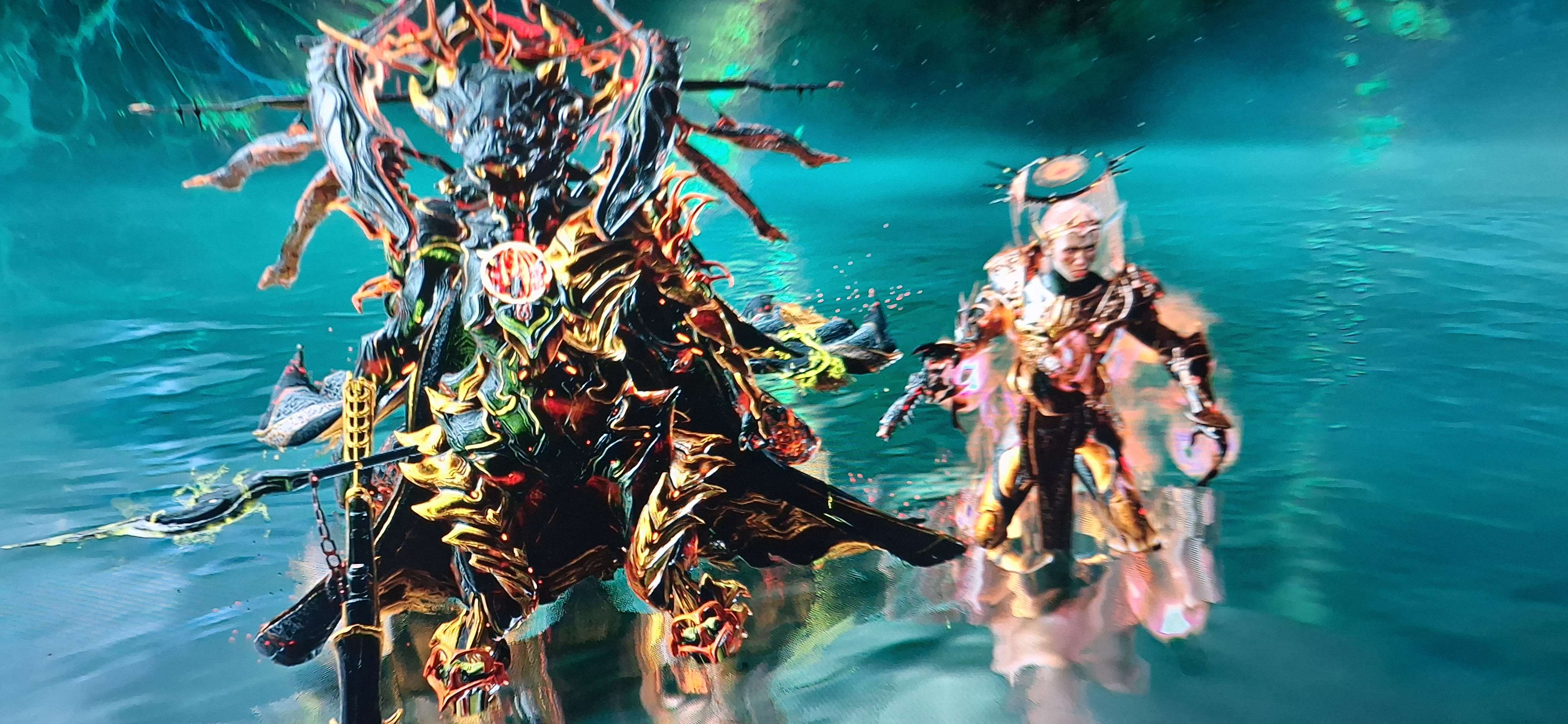 Du monde joue warframe?
