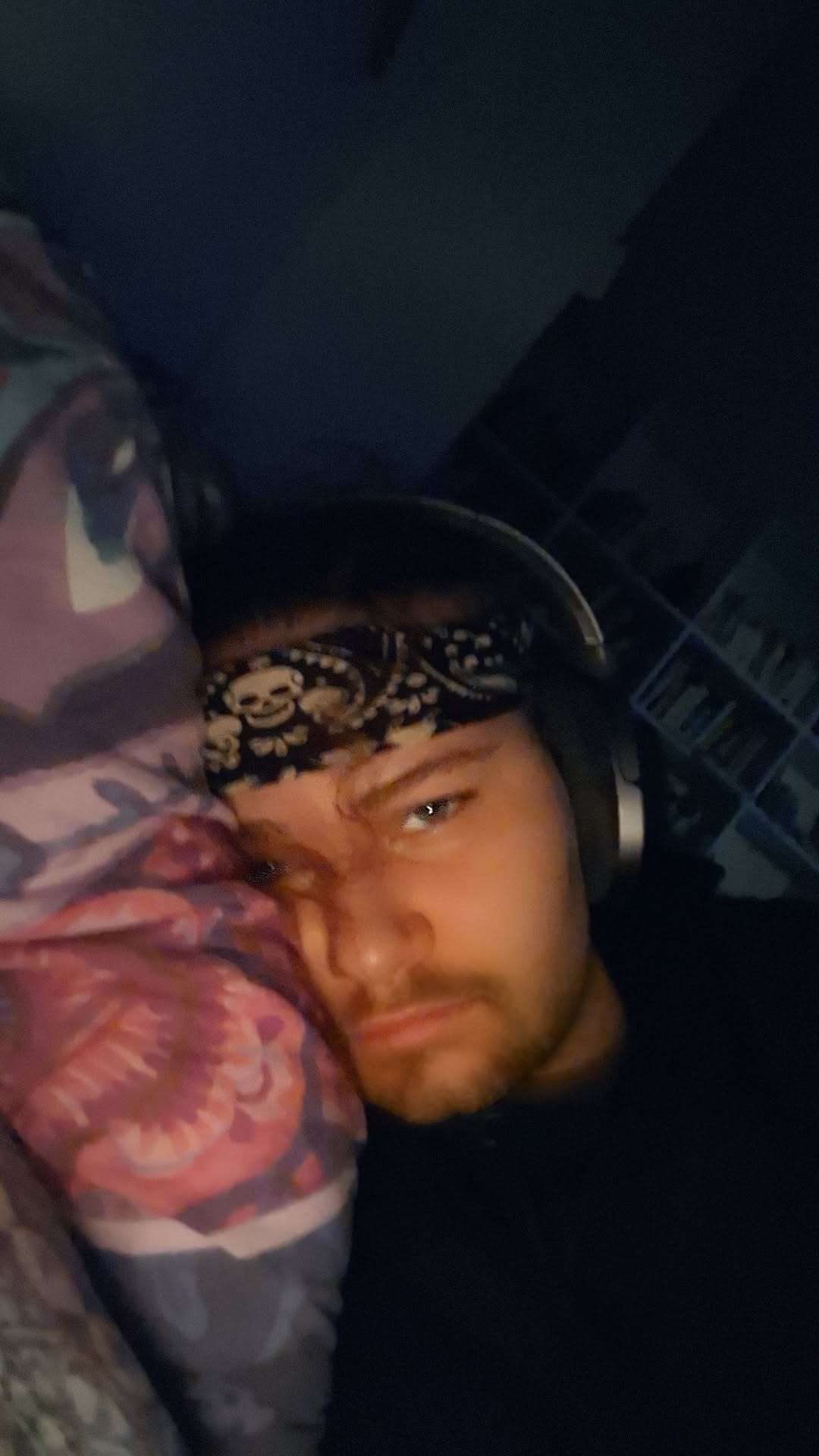 J'aimerais trop croire que je me fais des id&eacute;es et peut &ecirc;tre m&ecirc;me une erreur, mais les filtres snap &ccedil;a aide pas mdr
