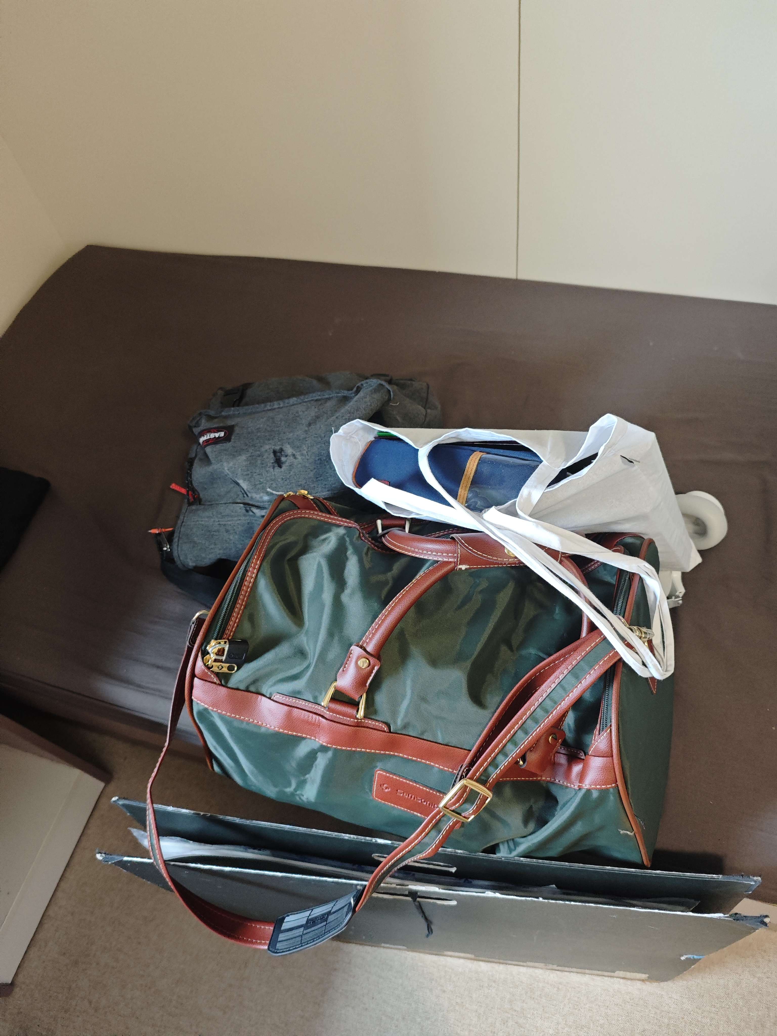 Comment vais-je faire moi pour transporter tous &ccedil;a ?
