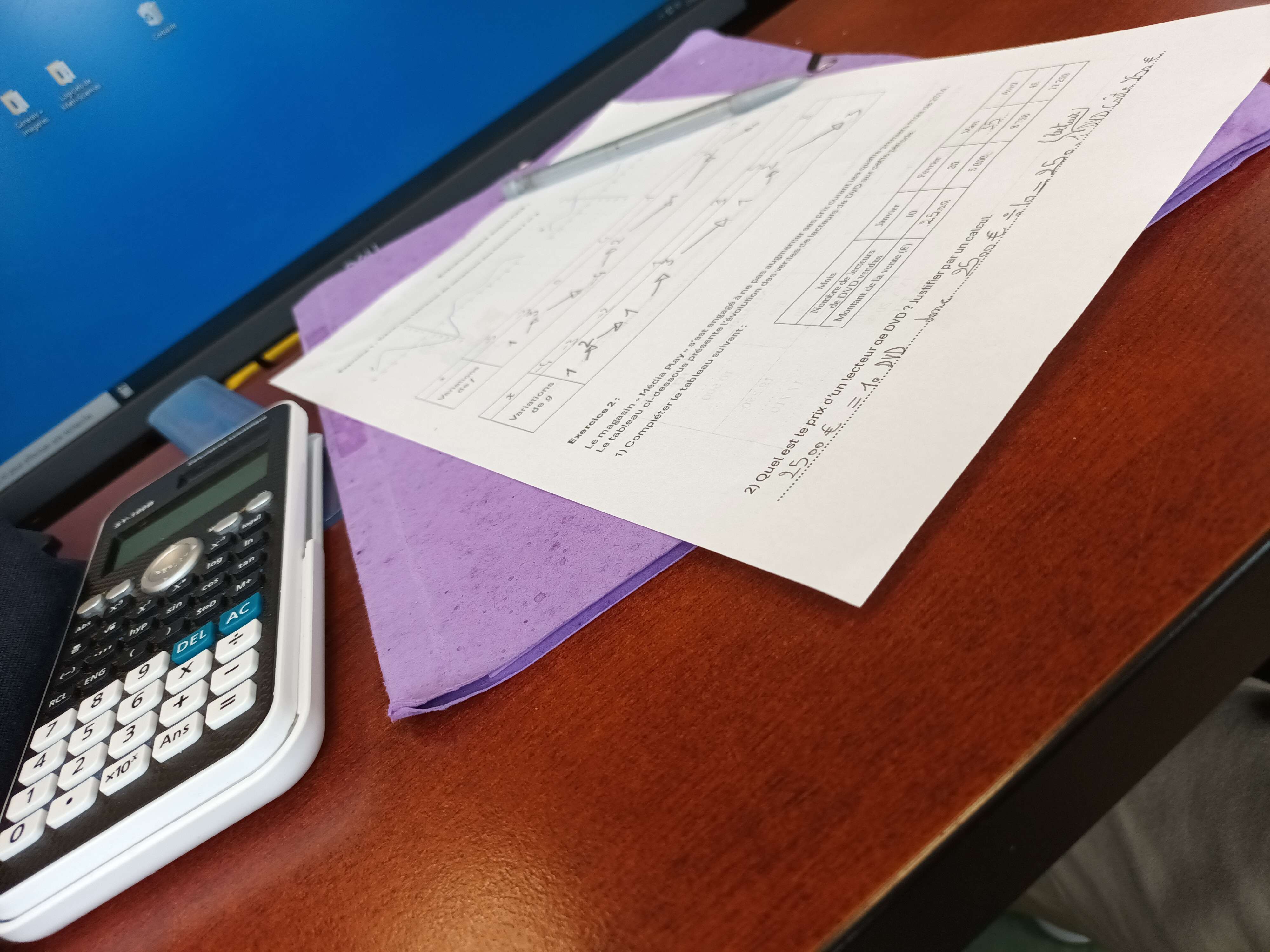 On est parti pour l'exam de math, souhaitez moi bonne chance