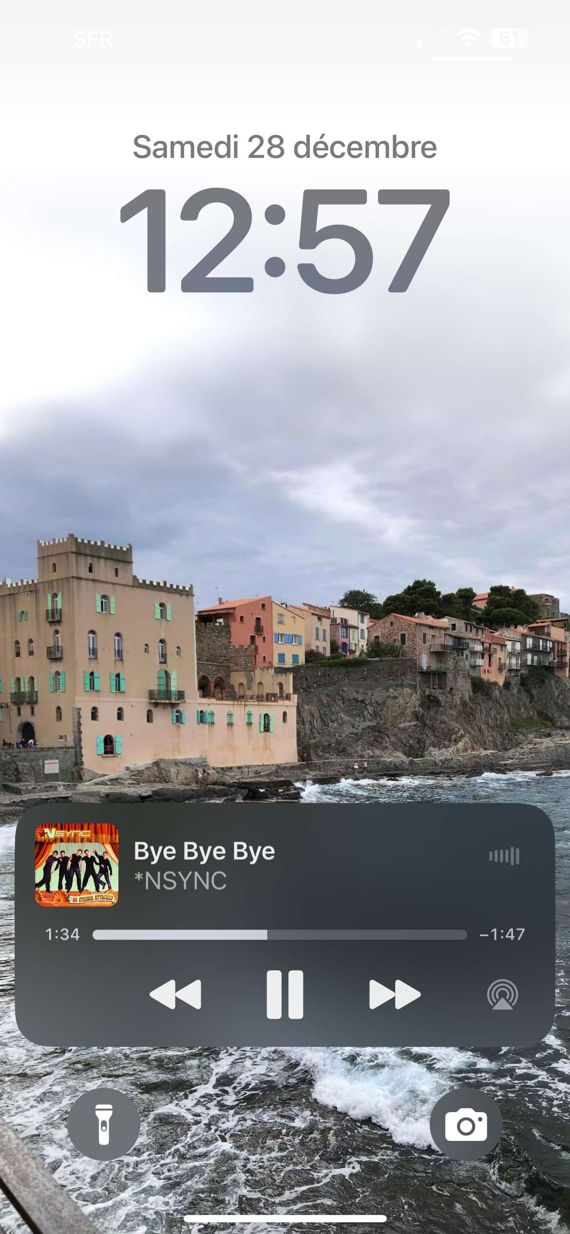 BYE BYE BYE 🎶
