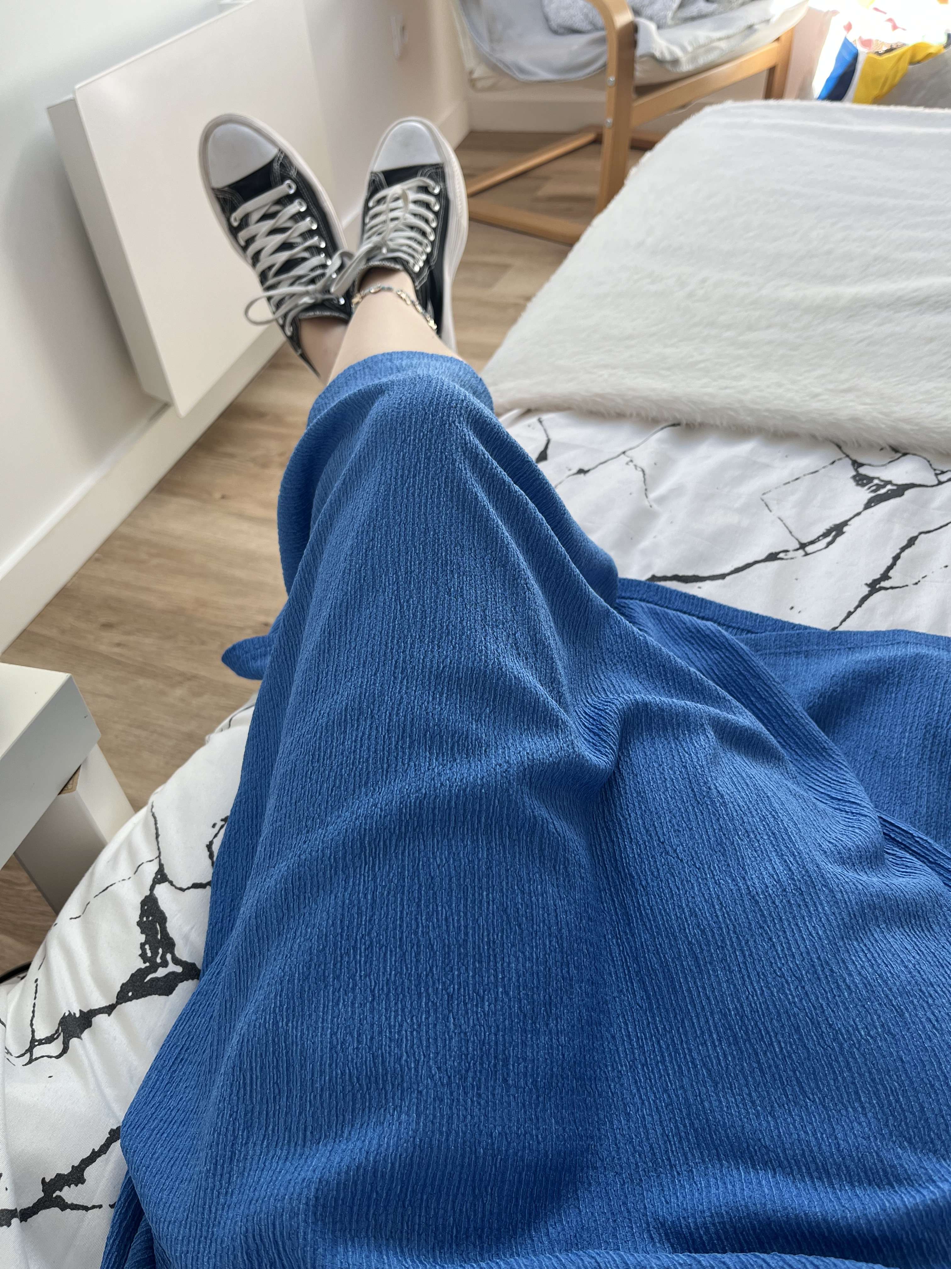 Aller sa sort la petite robe hehe

C&rsquo;est quoi votre tenue du jour? ☺️