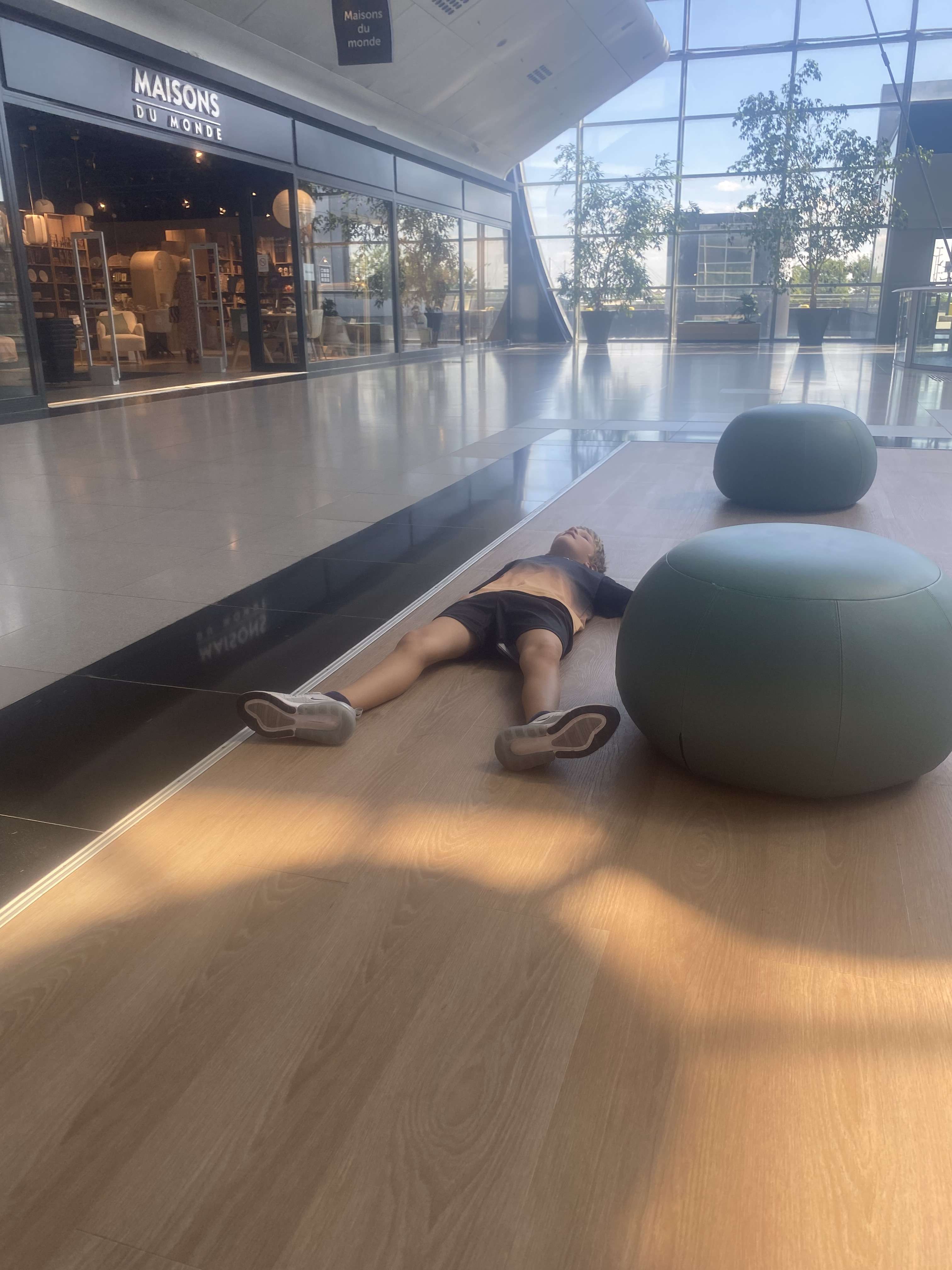 voil&agrave; ce que &ccedil;a donne d'aller au centre commercial avec un enfant