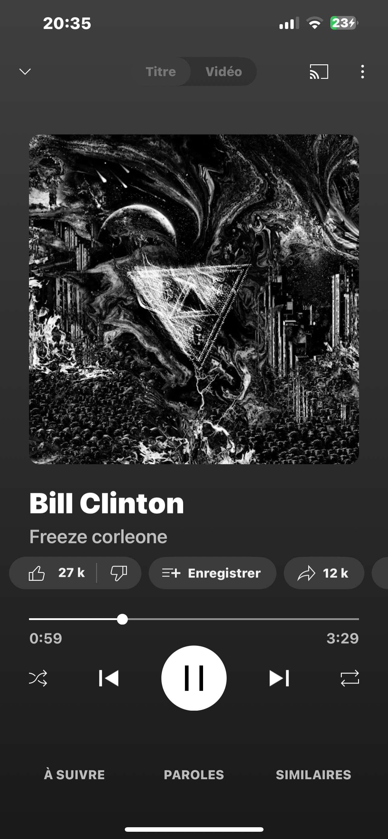 Ce gars il est trop fort >>>